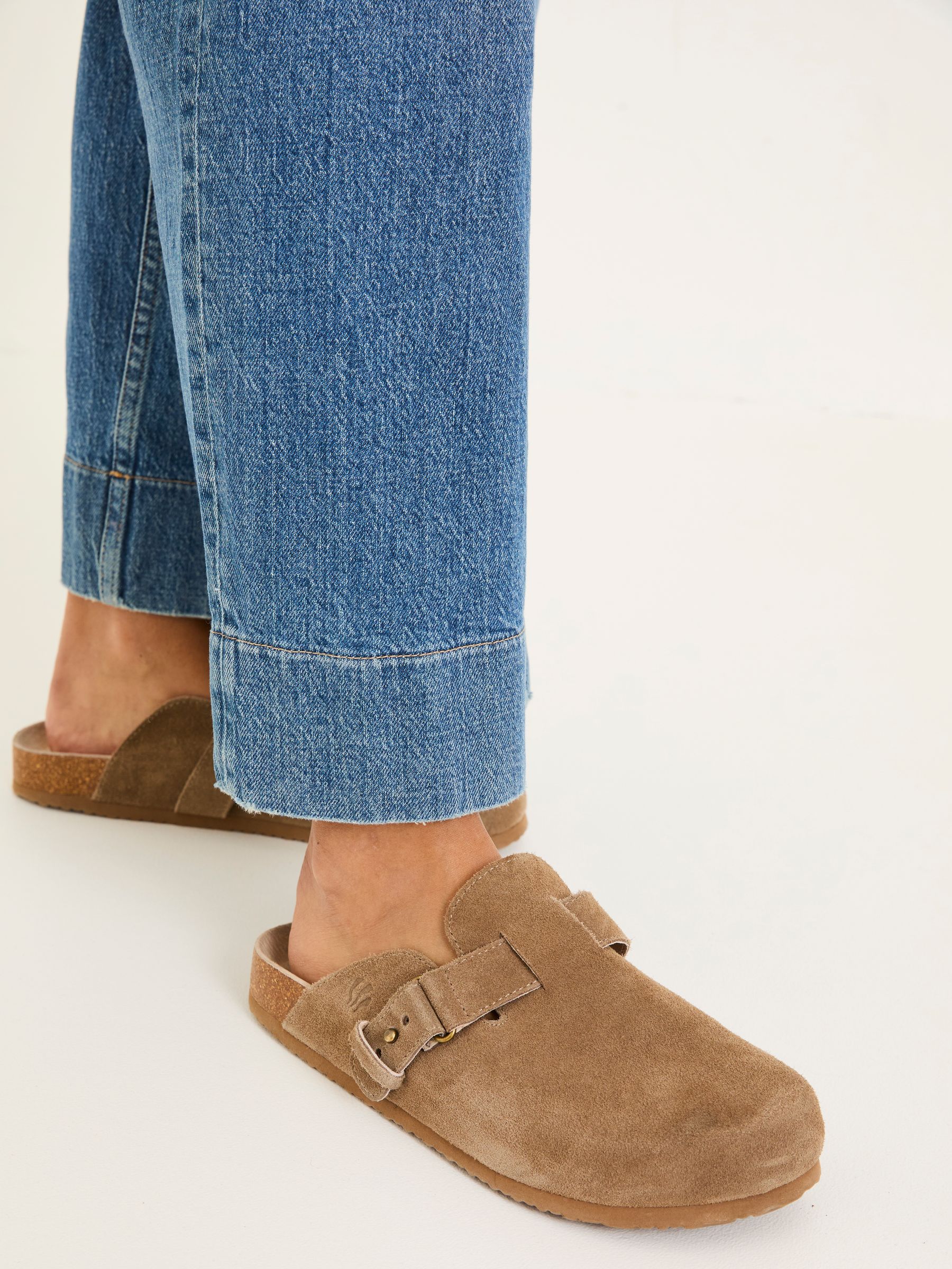 Hove Blue Denim Wide Leg Crop Jeans - Image 6 of 7