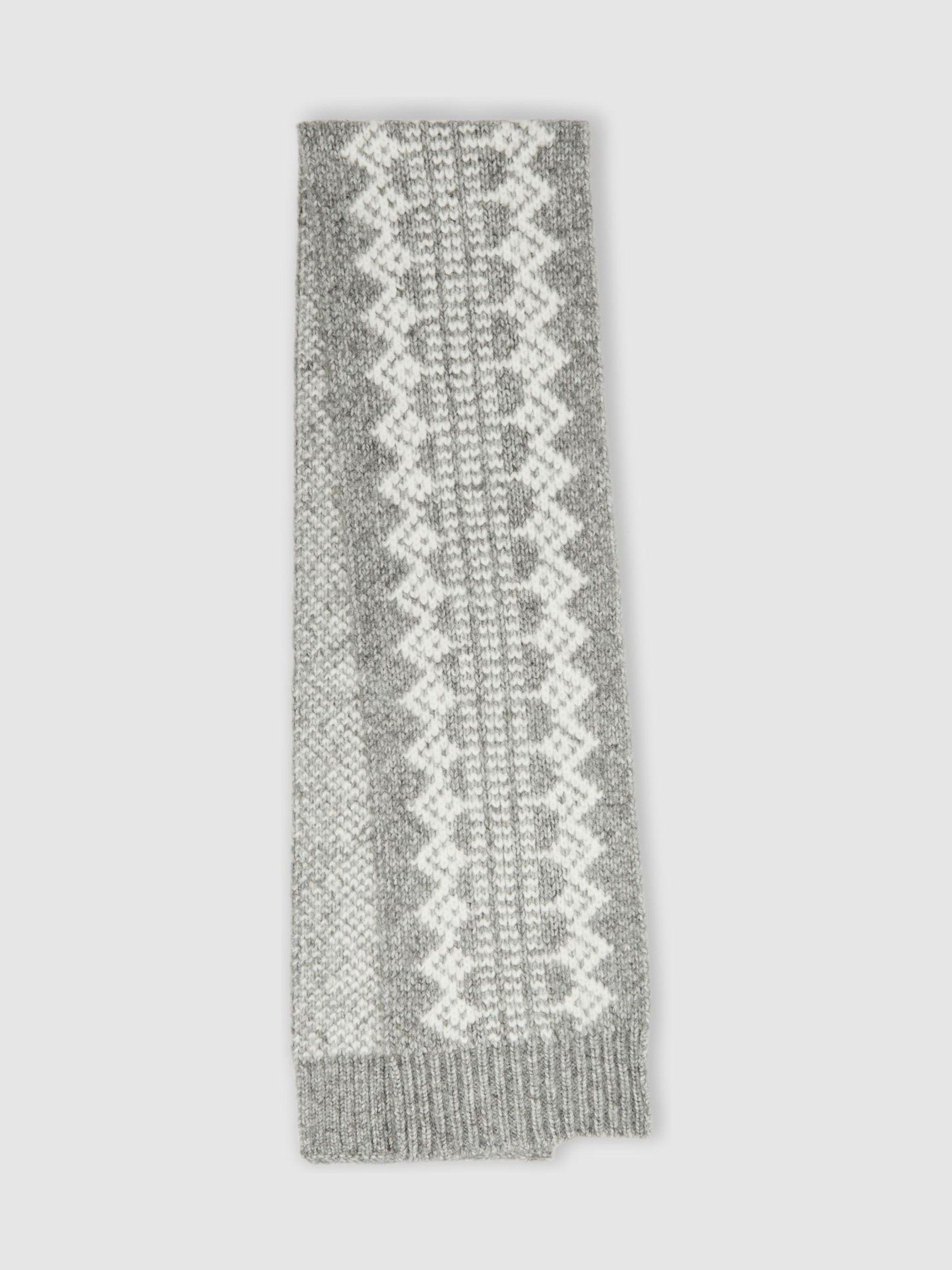 Fair Isle Hat and Scarf Set in Grey Melange - Image 2 of 4