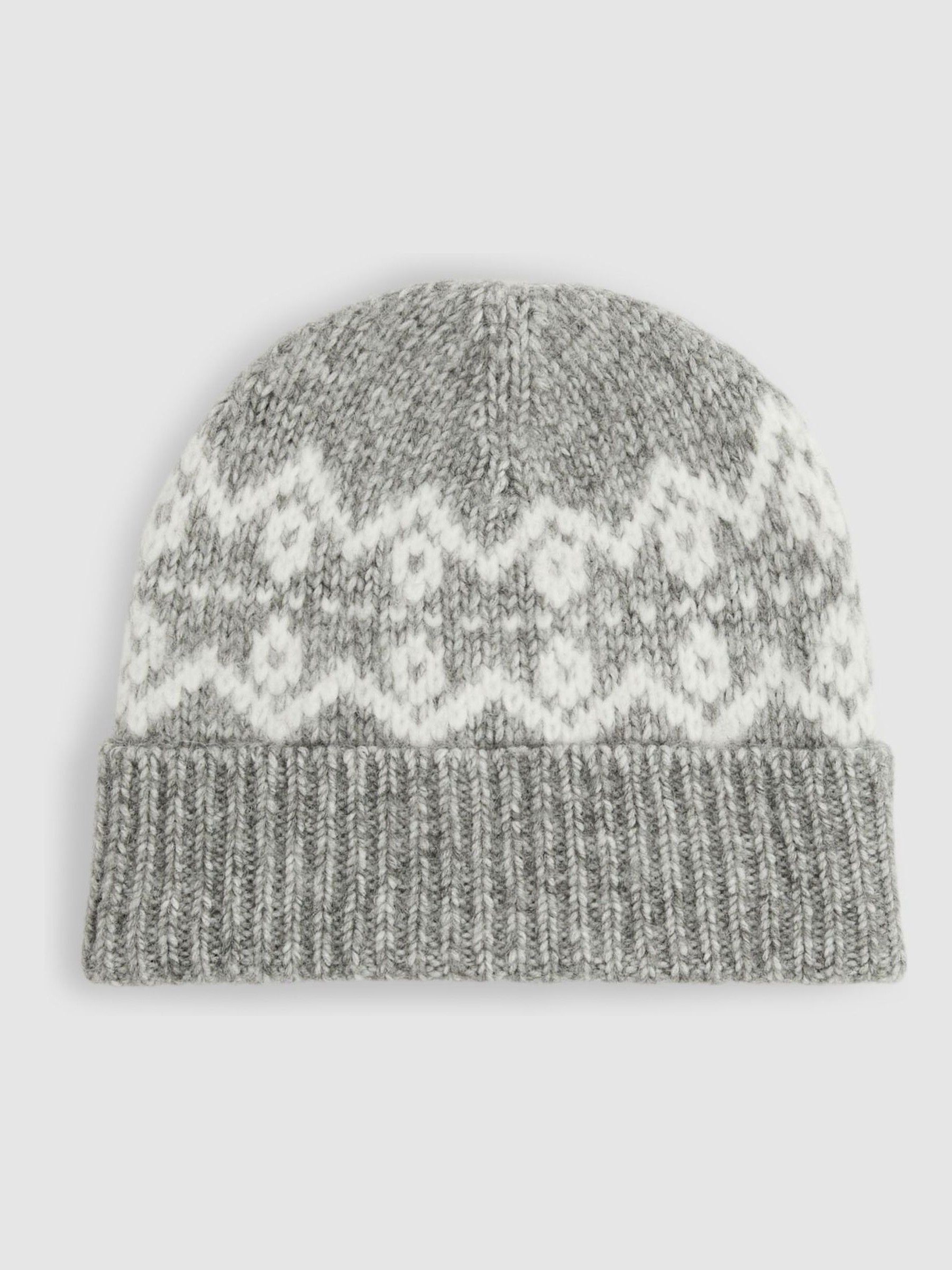 Fair Isle Hat and Scarf Set in Grey Melange - Image 3 of 4