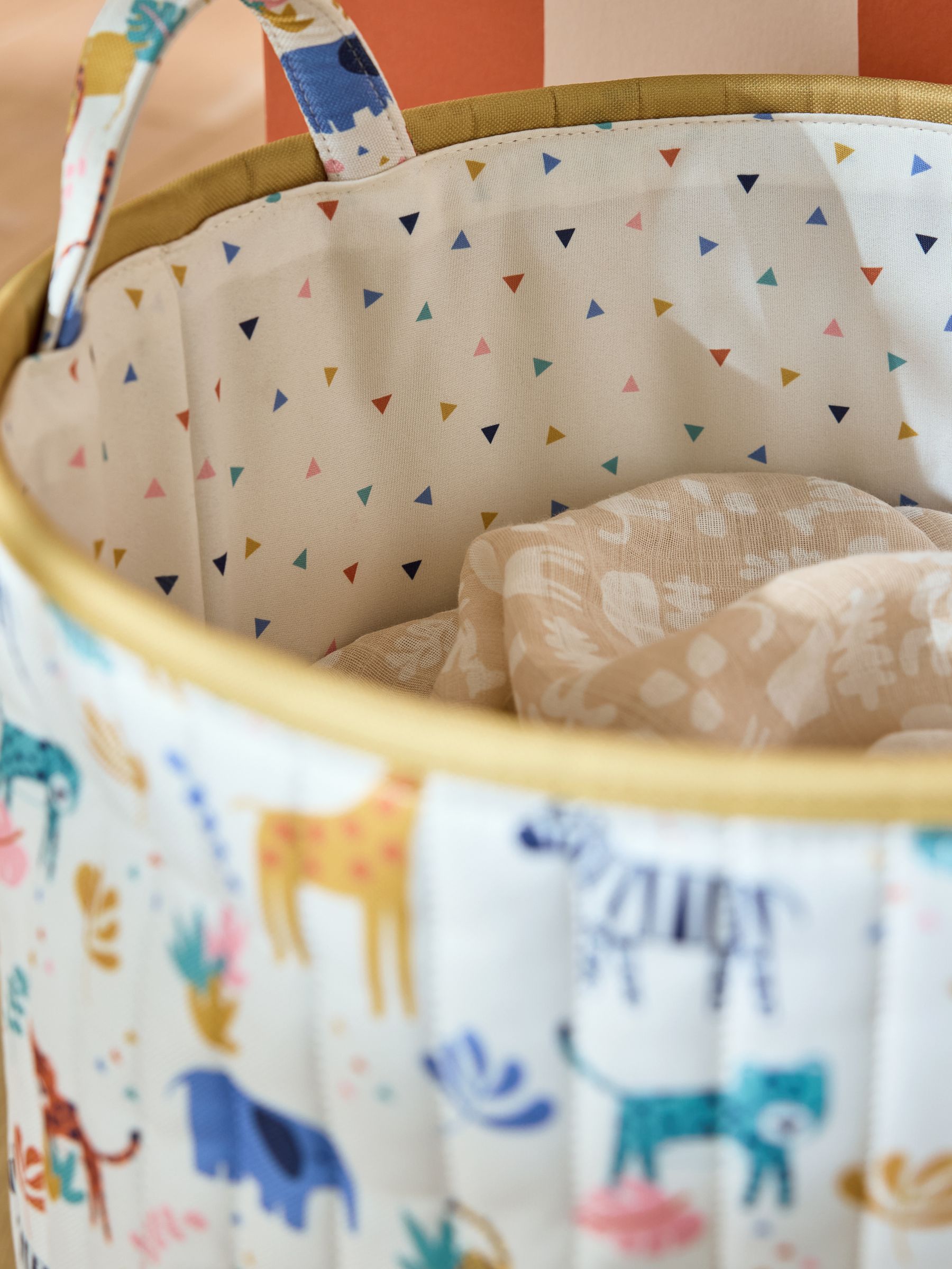 Safari Printed Laundry Basket - Image 3 of 4
