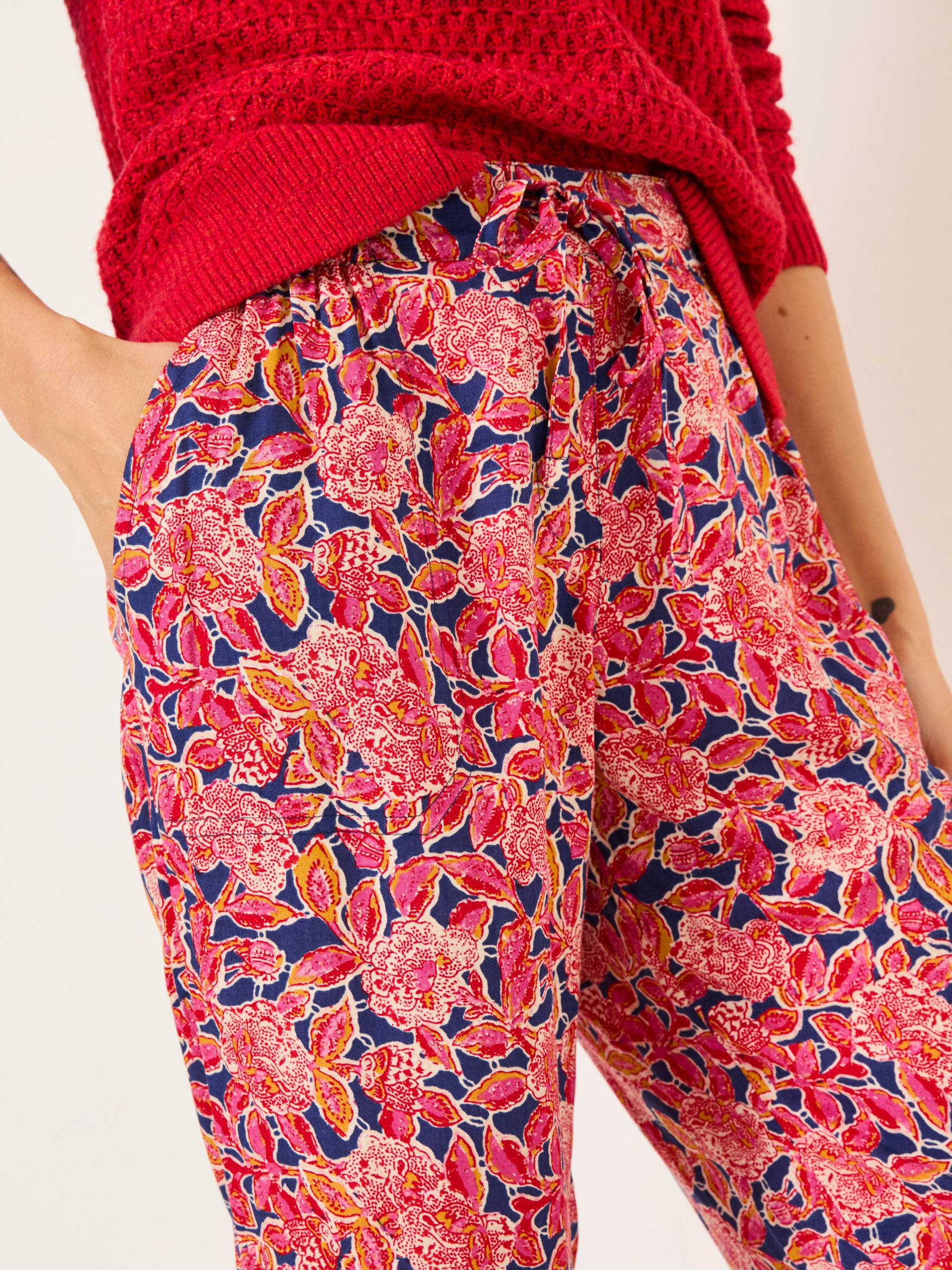 Lyme Pink Batik Floral Cuffed Jogger - Image 5 of 6