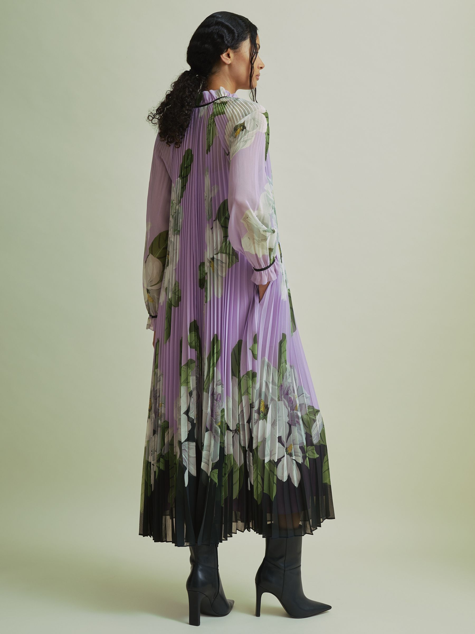 Florere Pleated Tie Neck Maxi Dress in Lilac - Image 3 of 7