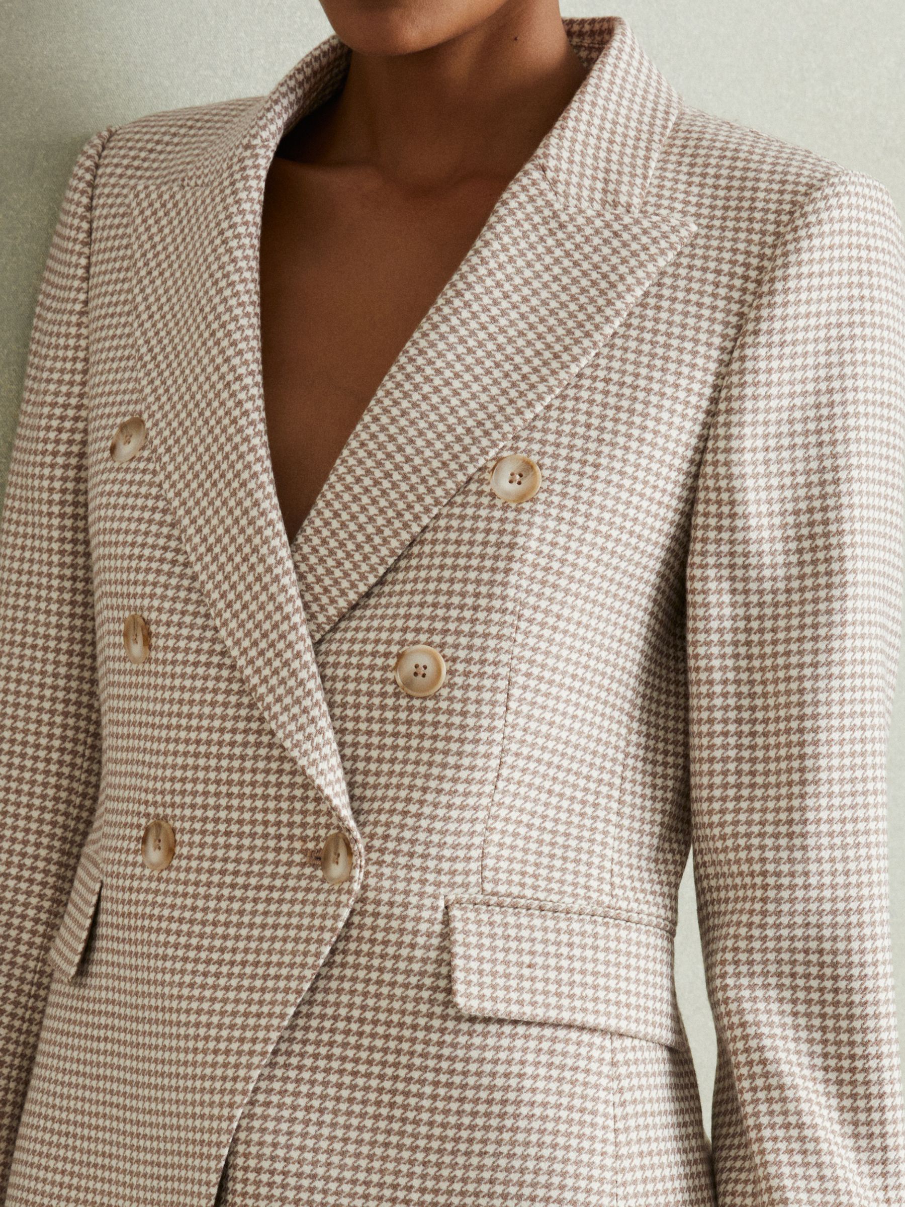 Petite Wool-Blend Double-Breasted Dogtooth Blazer in Beige Check - Image 4 of 7