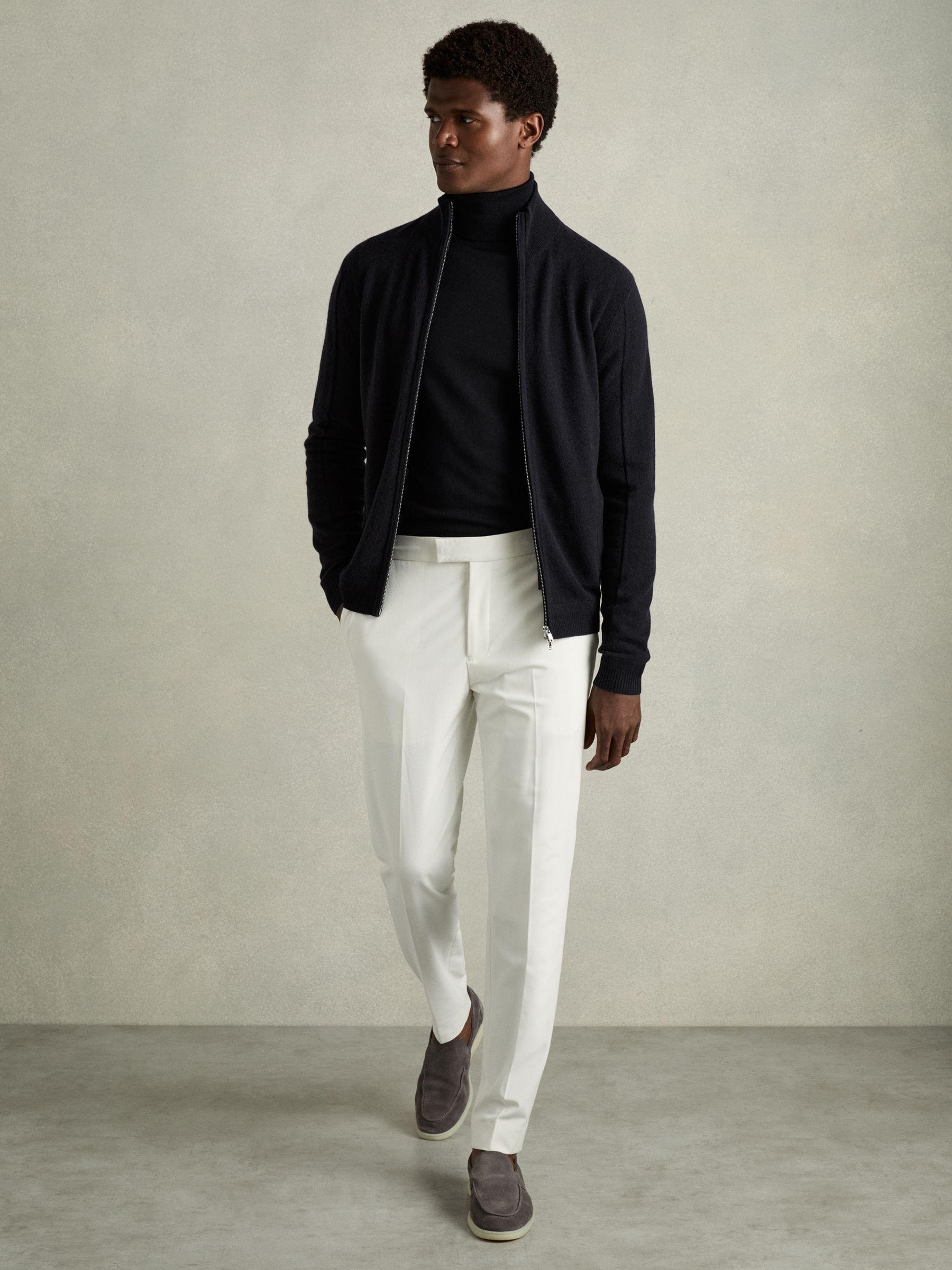 Wool-Cashmere Zip-Through Funnel-Neck Cardigan in Navy - Image 3 of 6