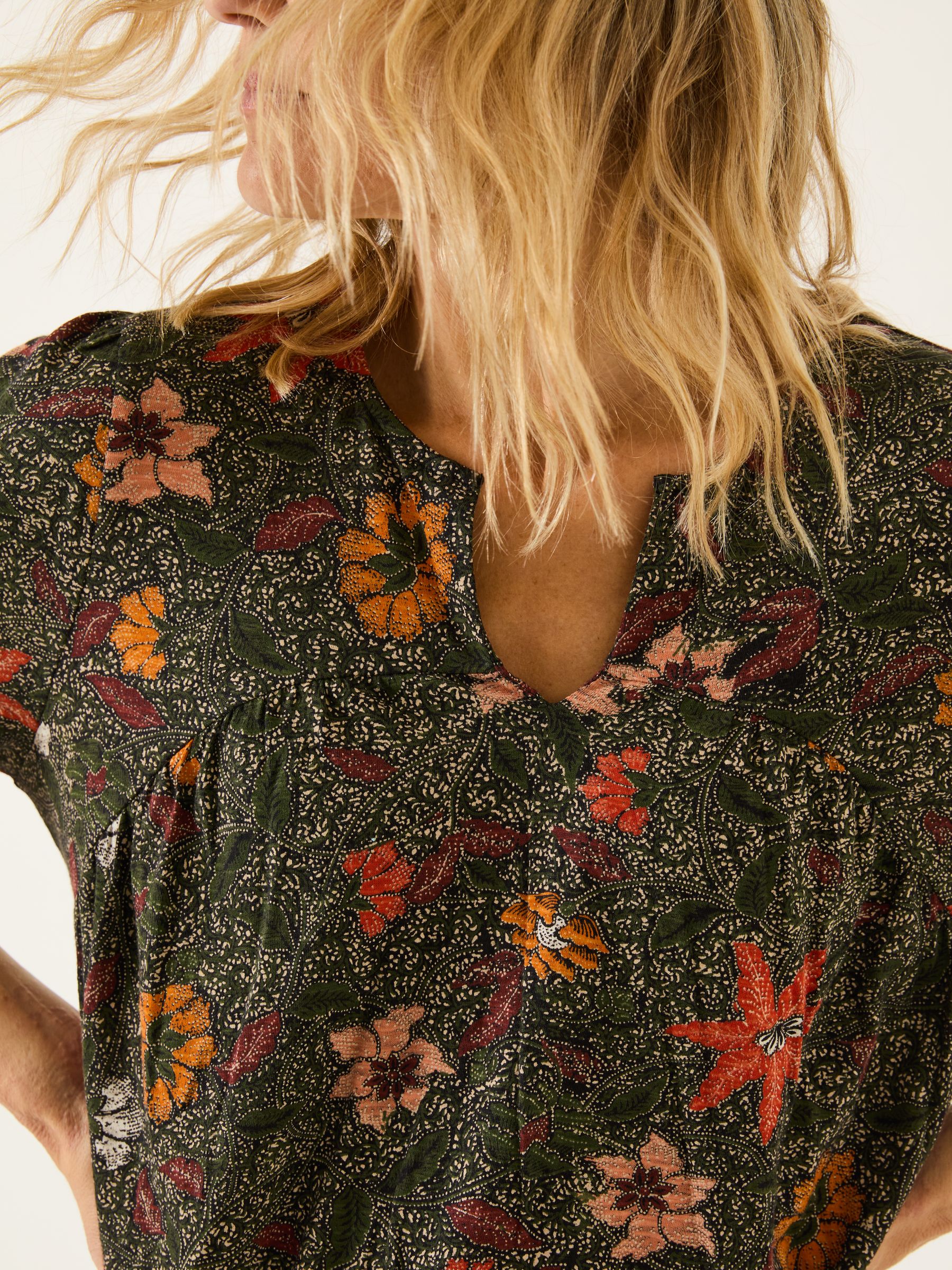 Enya Black Detail Floral Tunic - Image 4 of 9