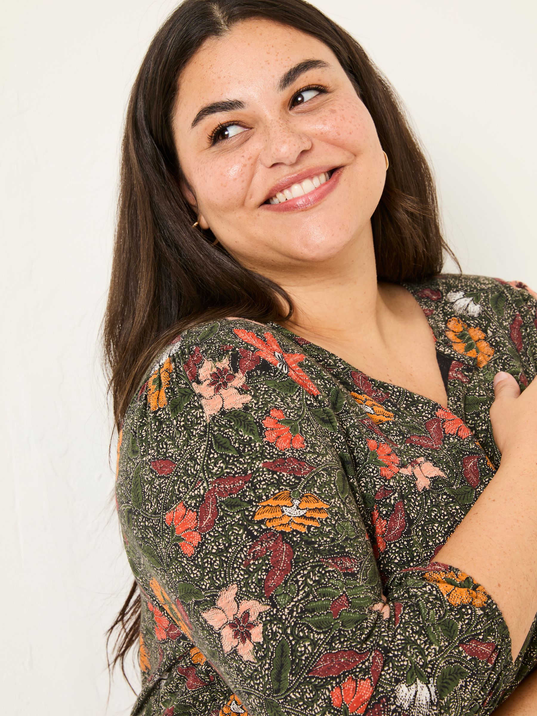 Enya Black Detail Floral Tunic - Image 7 of 9