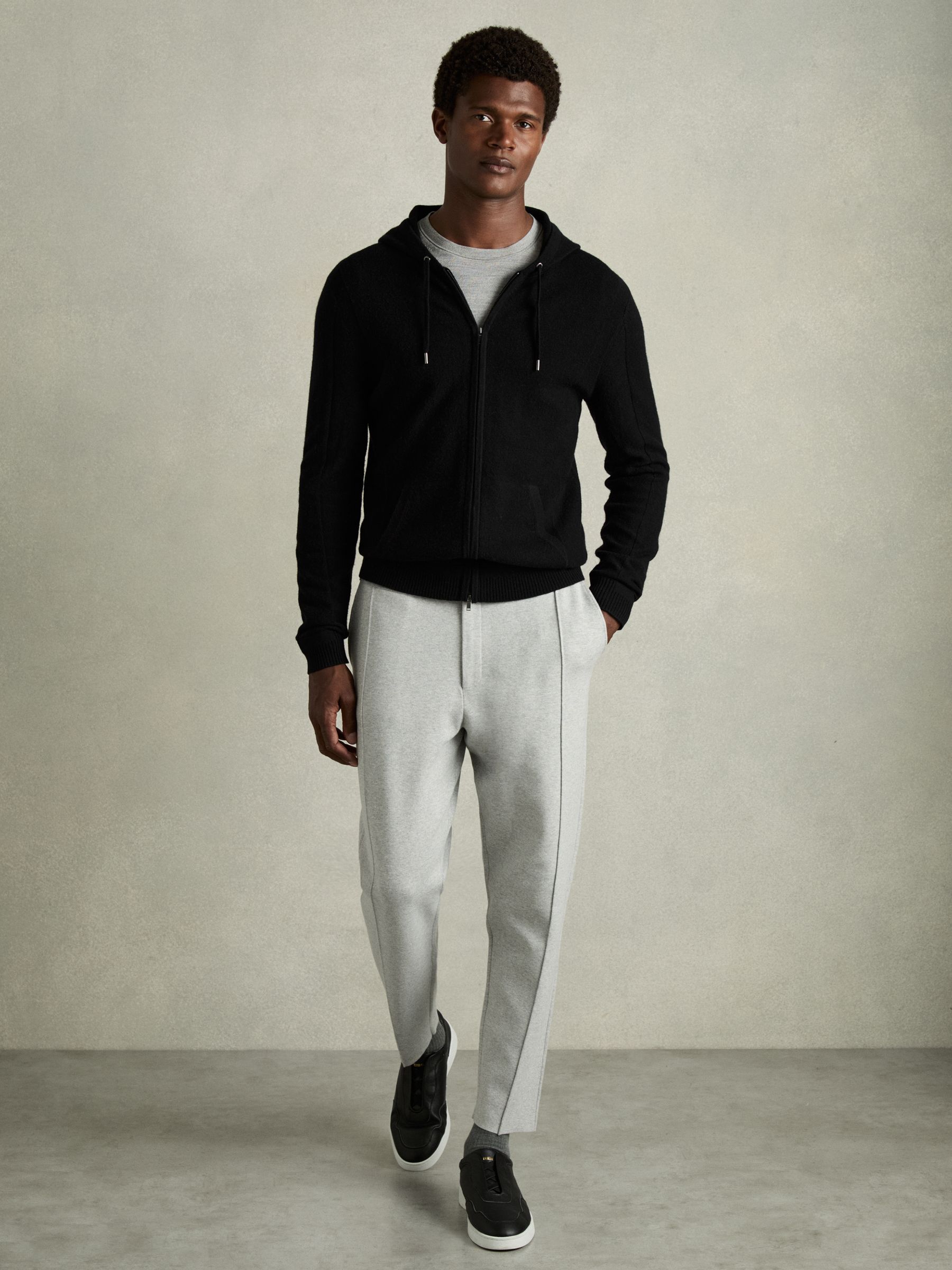 Reiss Wool and Cashmere Zip-Through Hoodie in Black - REISS