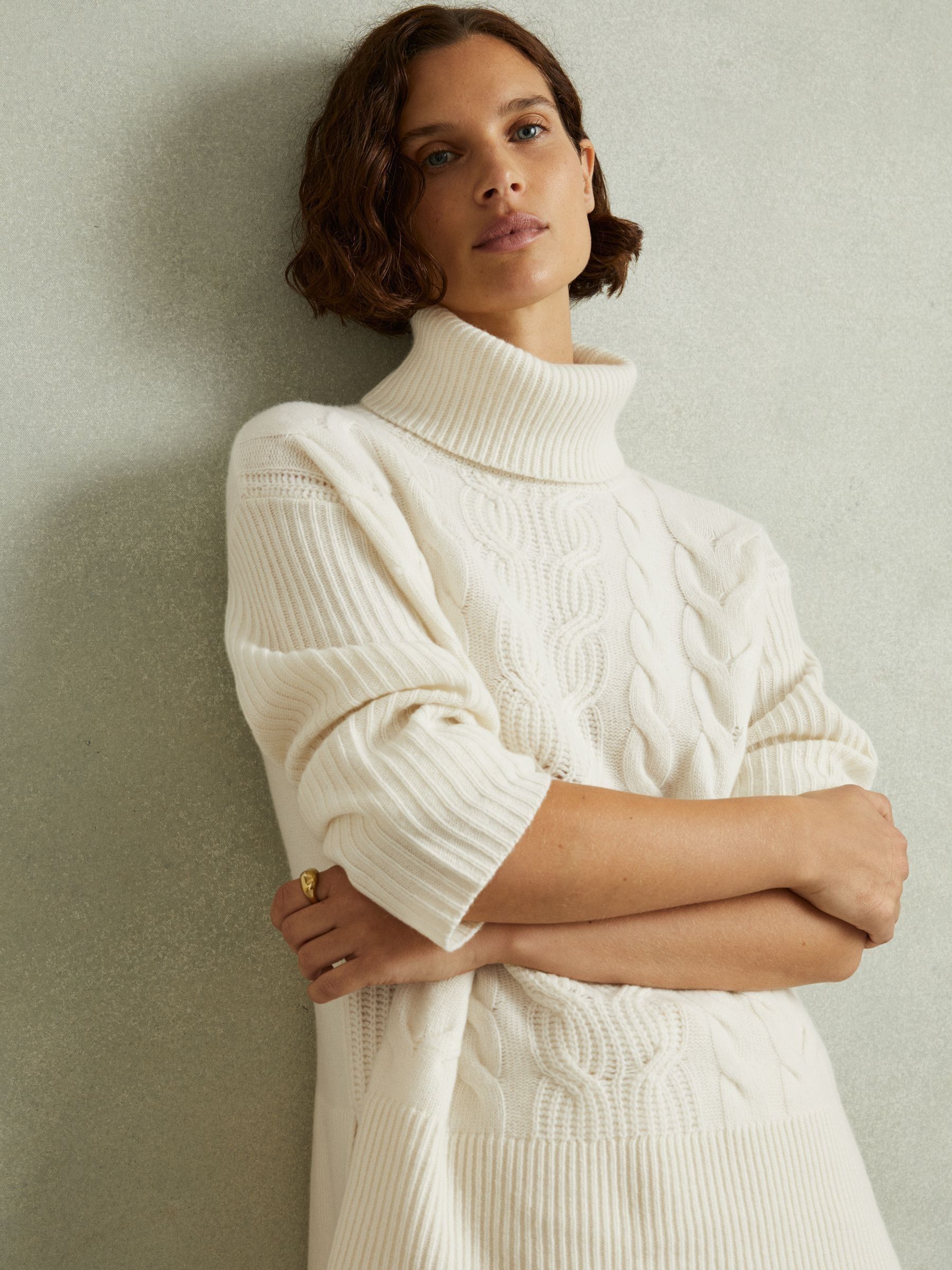 Reiss Wool Cashmere Cable Knit Roll Neck Jumper In Cream REISS Reiss Wool Cashmere Cable Knit Roll Neck Jumper In Cream REISS