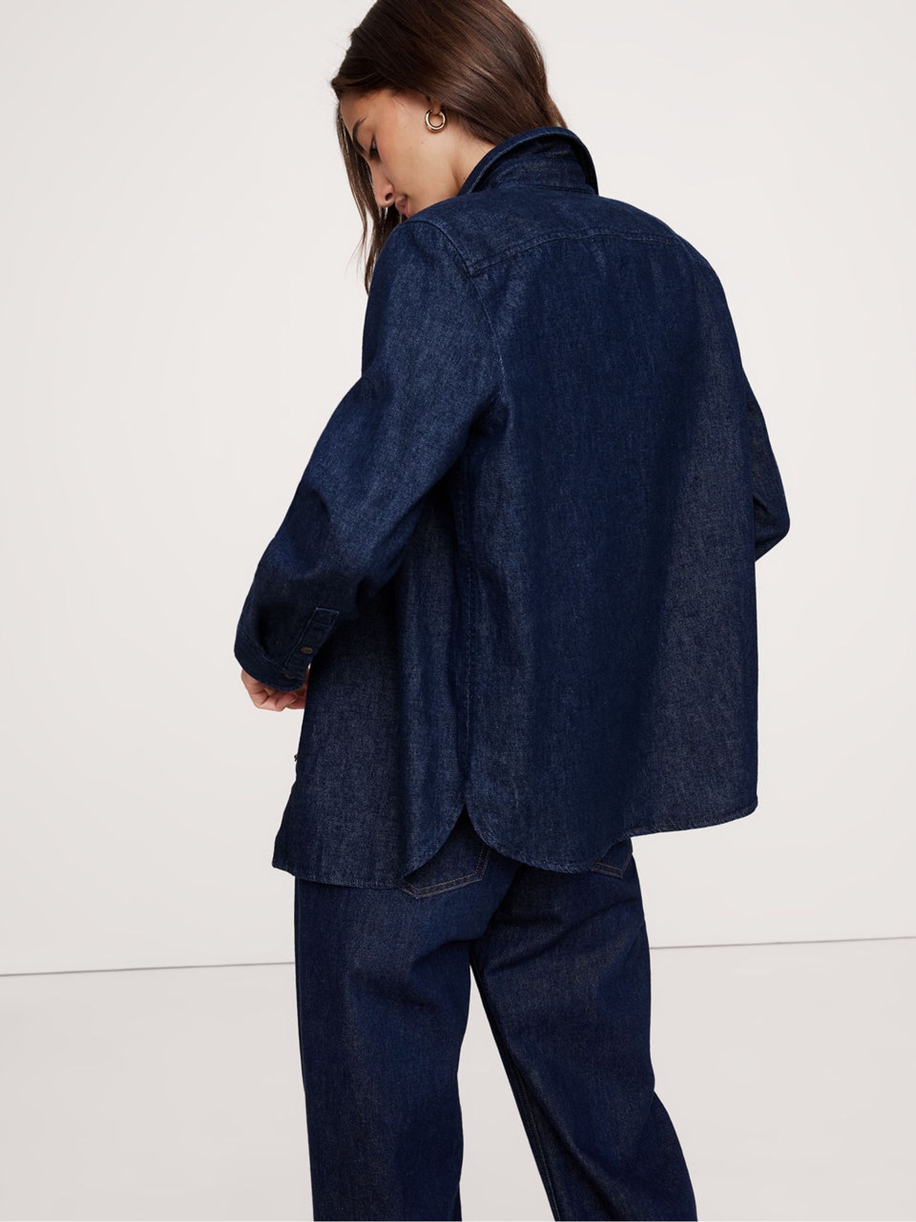 Banana Republic Blue The Perfect Cotton Hemp Shirt - Image 3 of 4