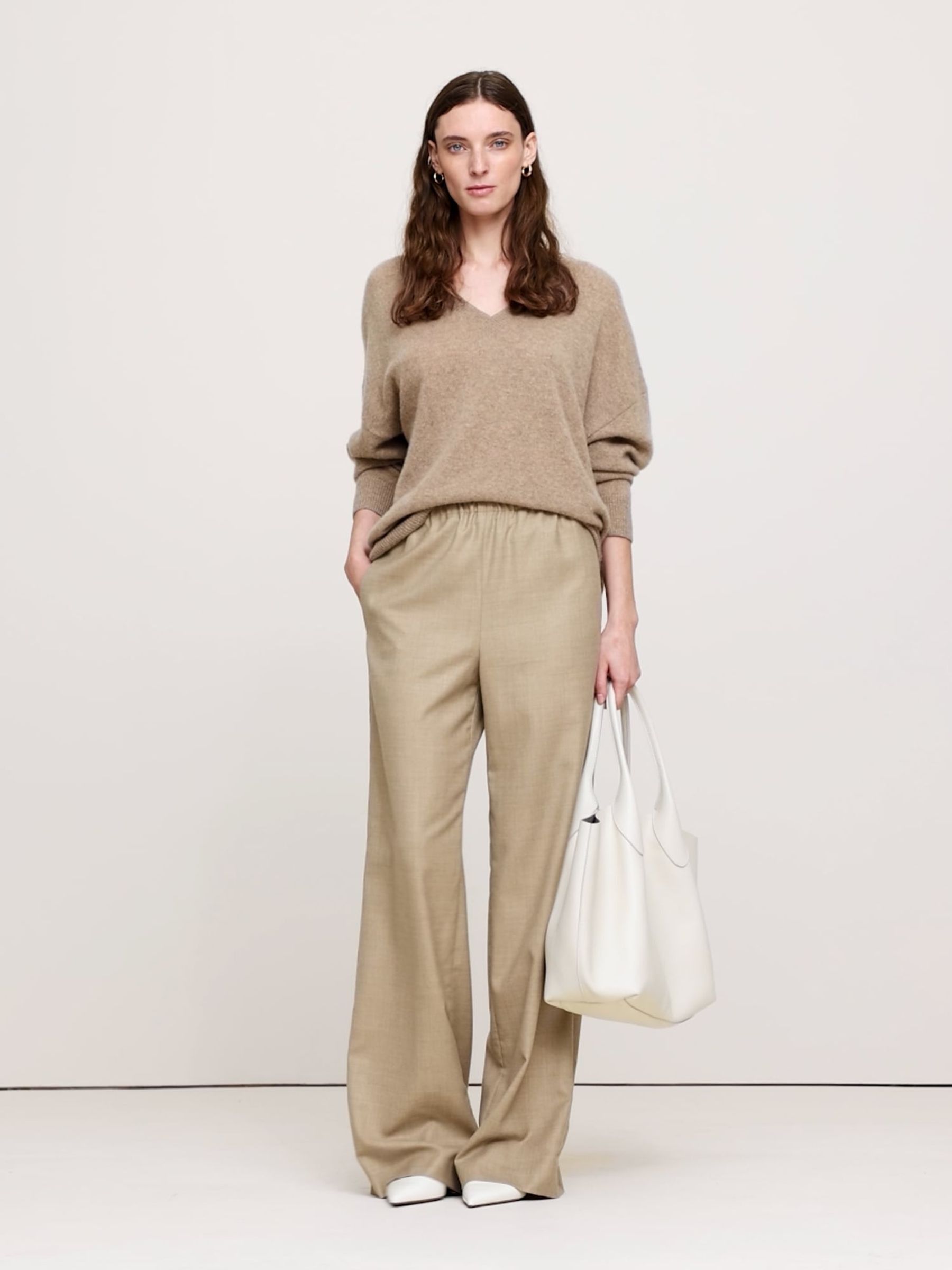 Banana Republic Cream Wool Flannel Pull On Wide-Leg Trousers - Image 3 of 5