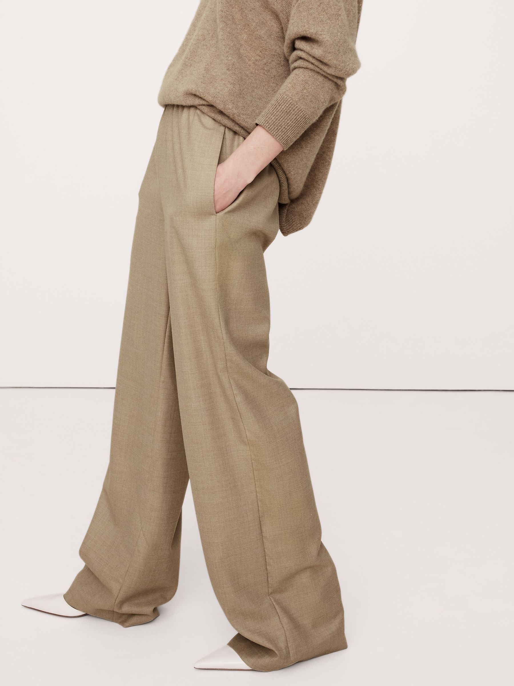 Banana Republic Cream Wool Flannel Pull On Wide-Leg Trousers - Image 4 of 5