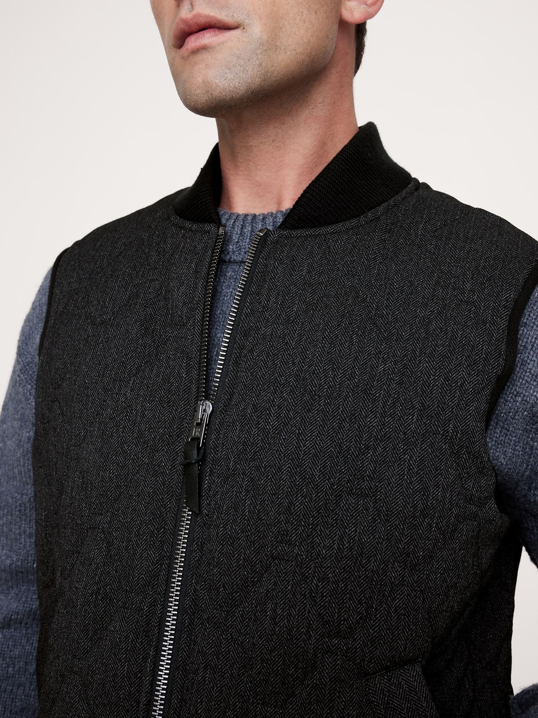 Banana Republic Black Herringbone Quilted Vest Jacket - Image 3 of 5
