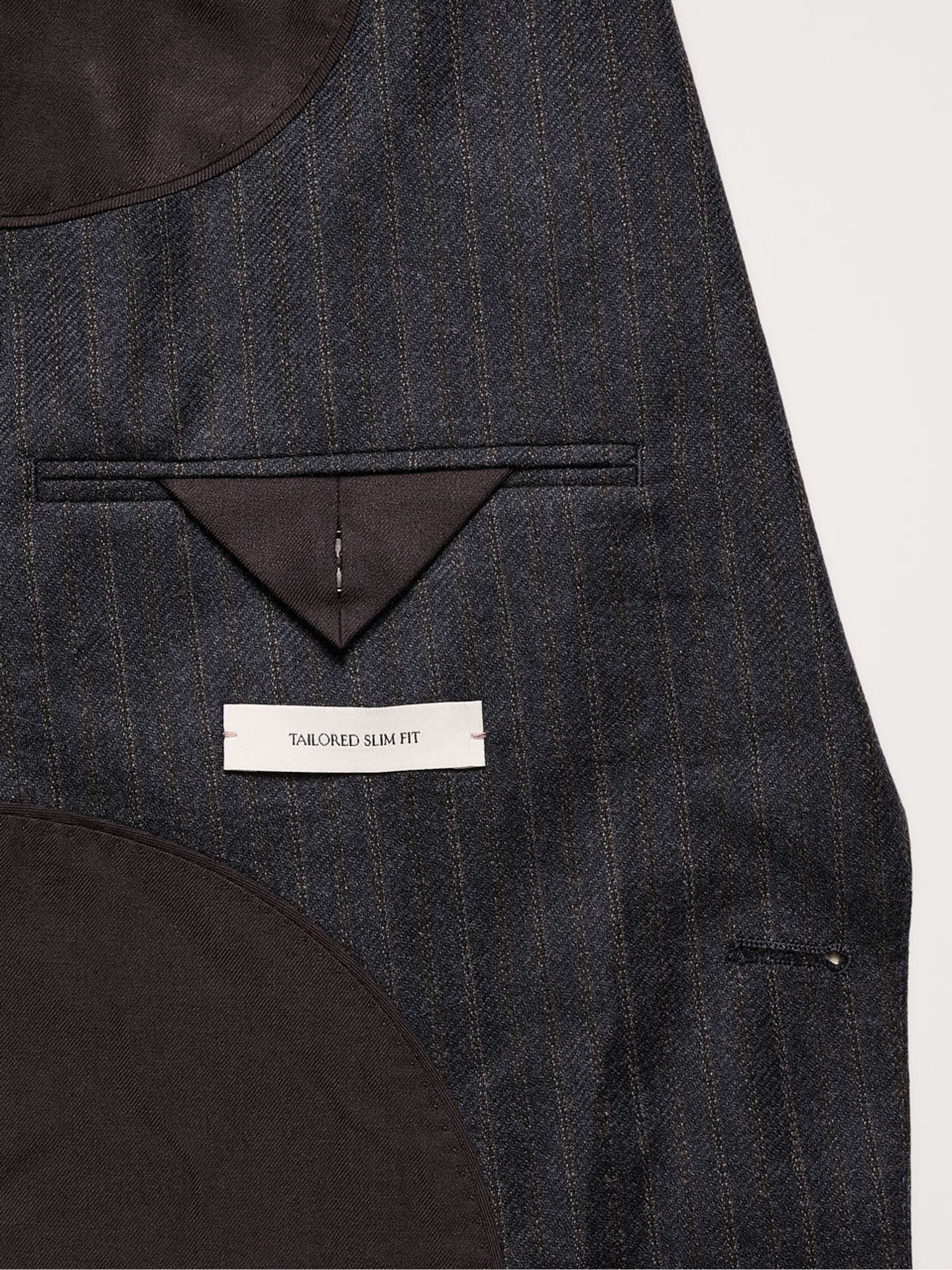Banana Republic Navy Blue Stripe Wool Suit Jacket - Image 6 of 6