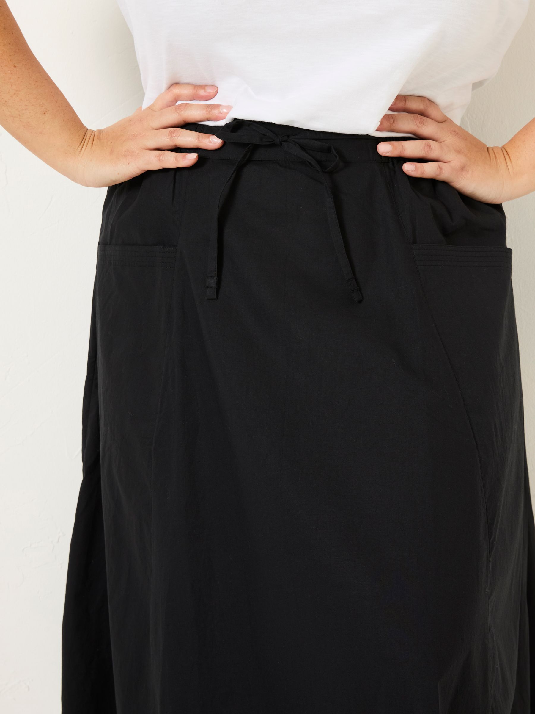 Black Sulli Poplin Skirt - Image 10 of 11