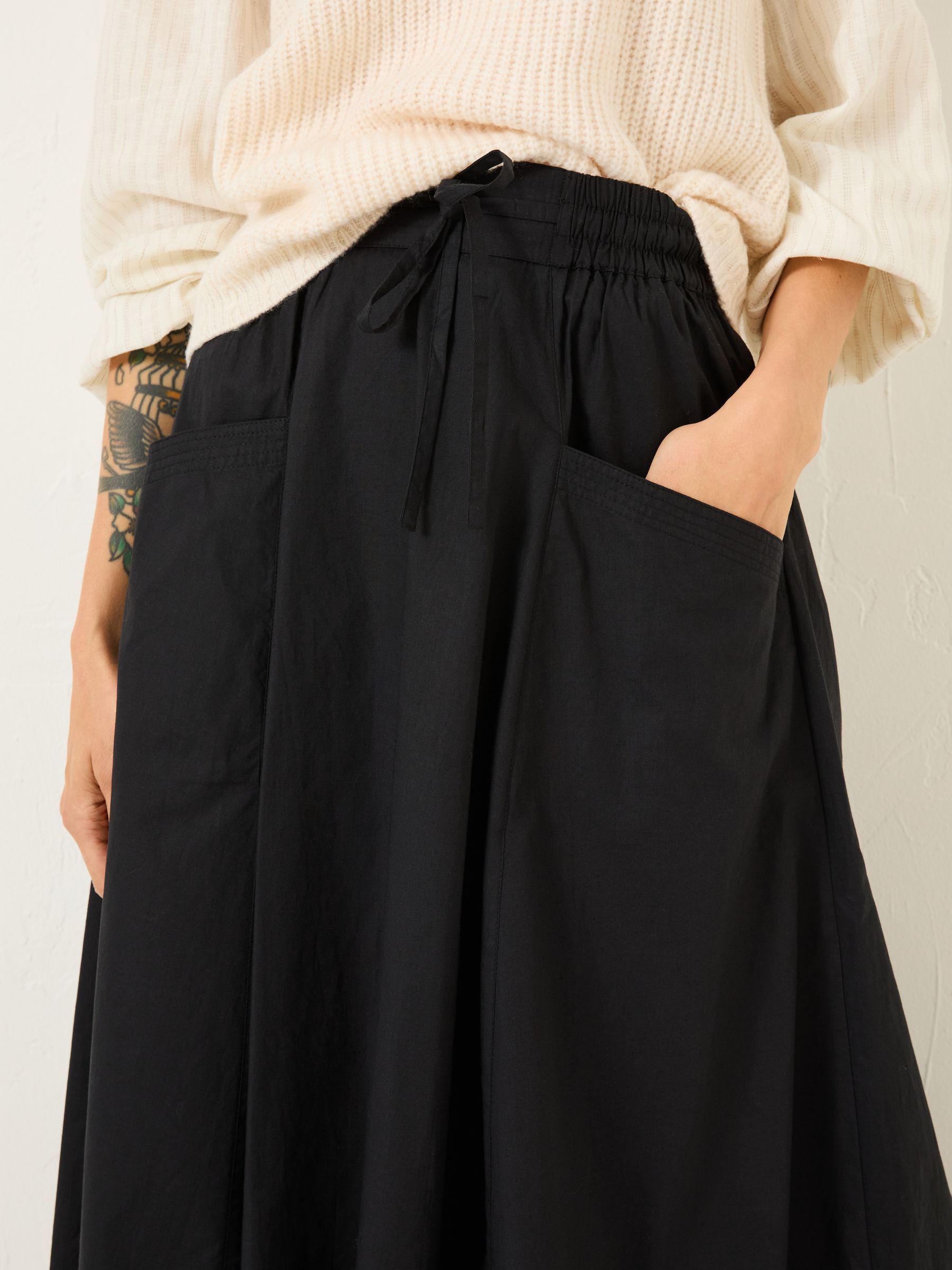 Black Sulli Poplin Skirt - Image 5 of 11