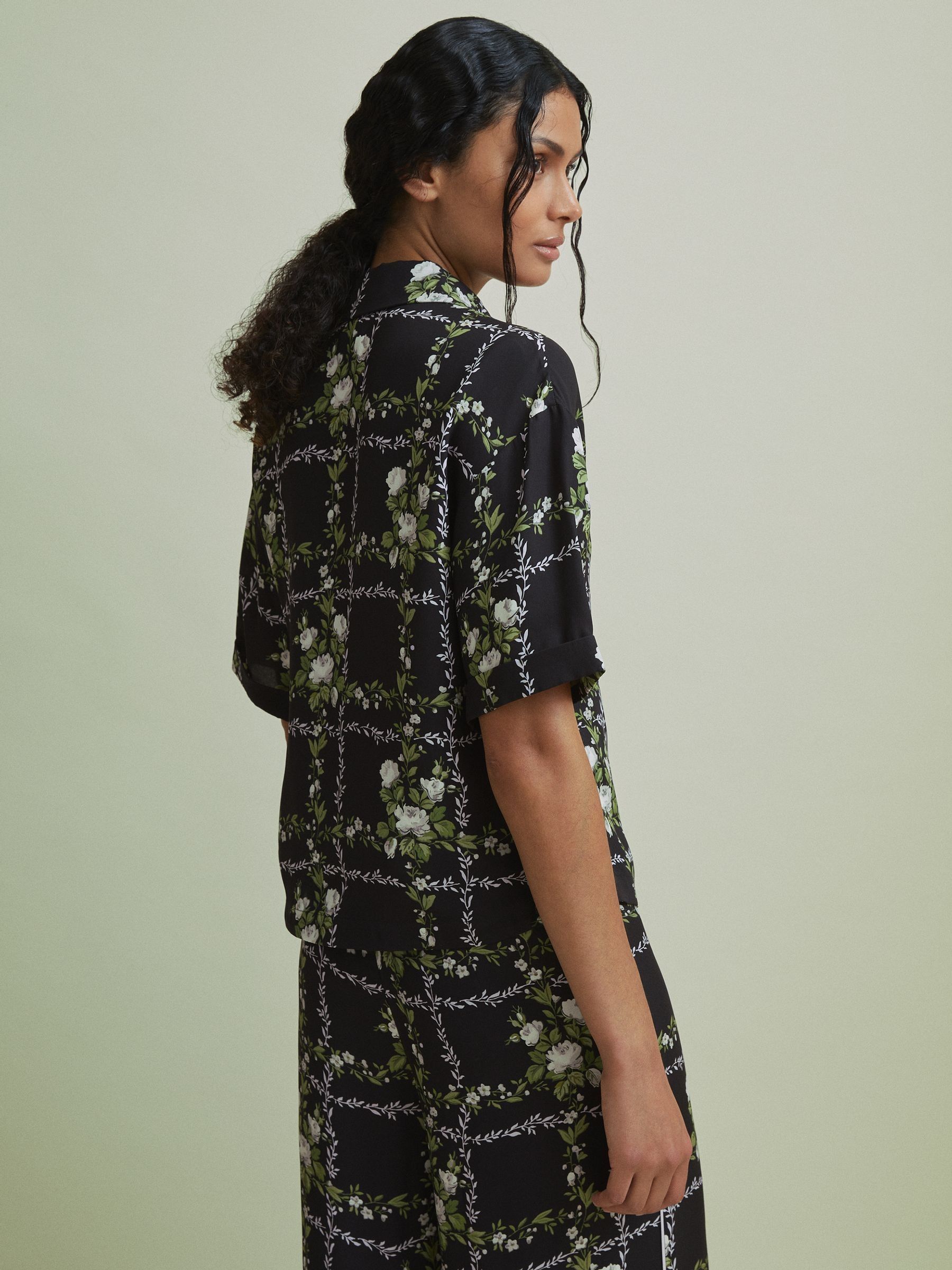 Florere Boxy Button Through Shirt in Black - Image 4 of 6