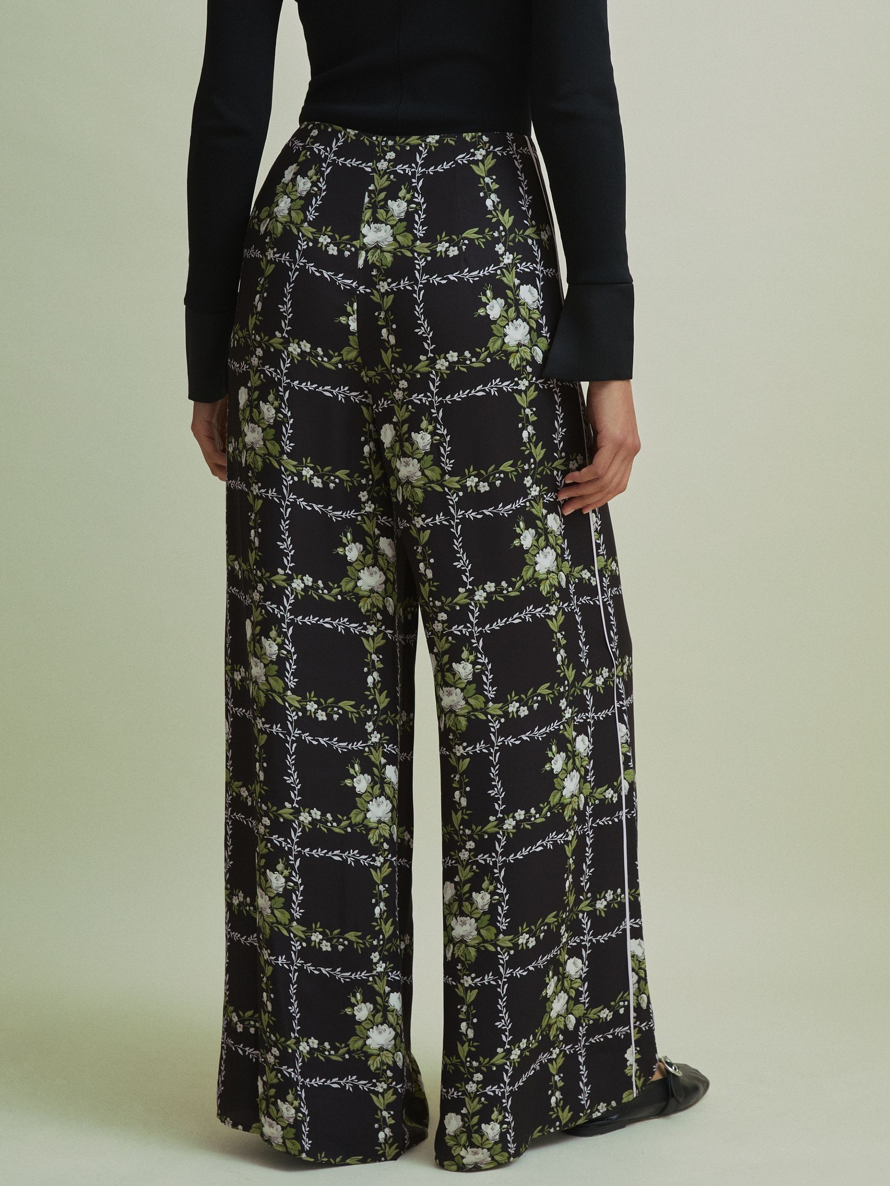 Florere High Rise Wide Leg Trousers in Black - Image 5 of 7