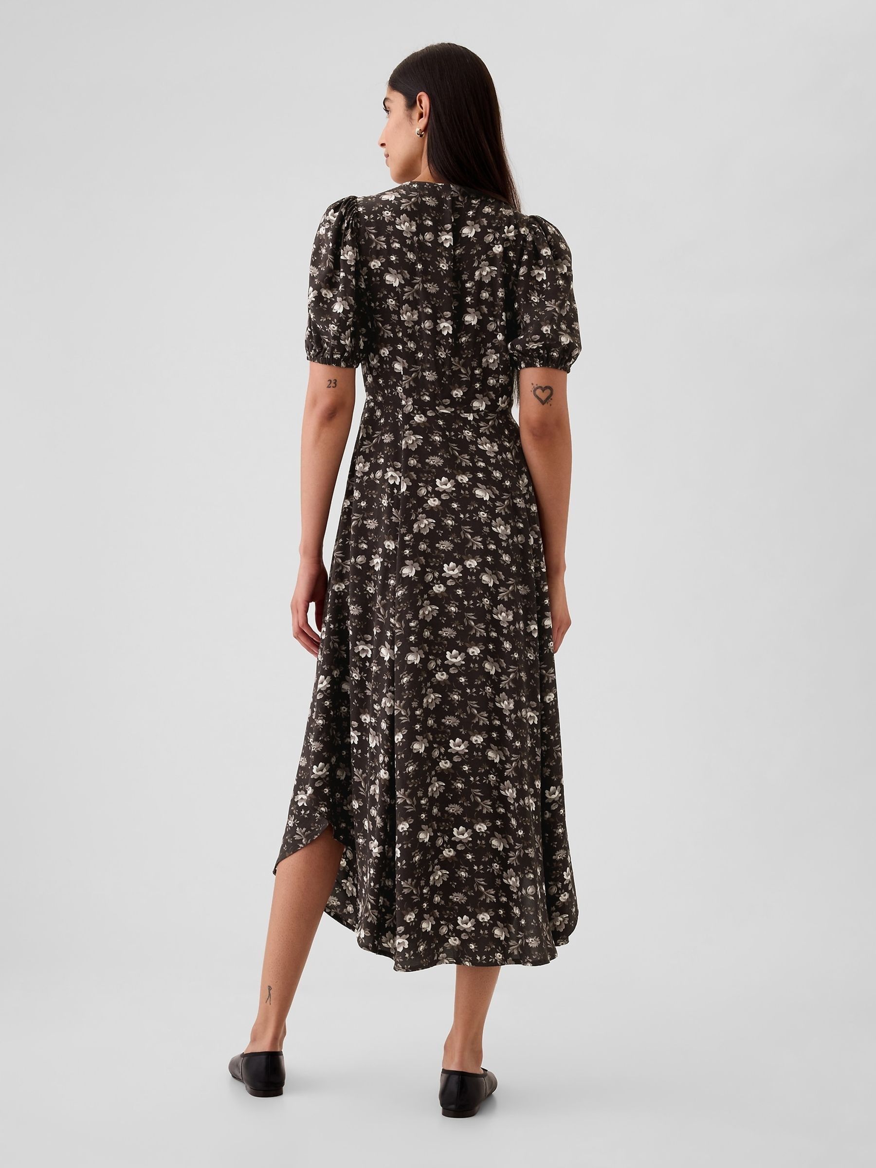 Black/White Floral Puff Sleeve Midi Dress - Image 4 of 5