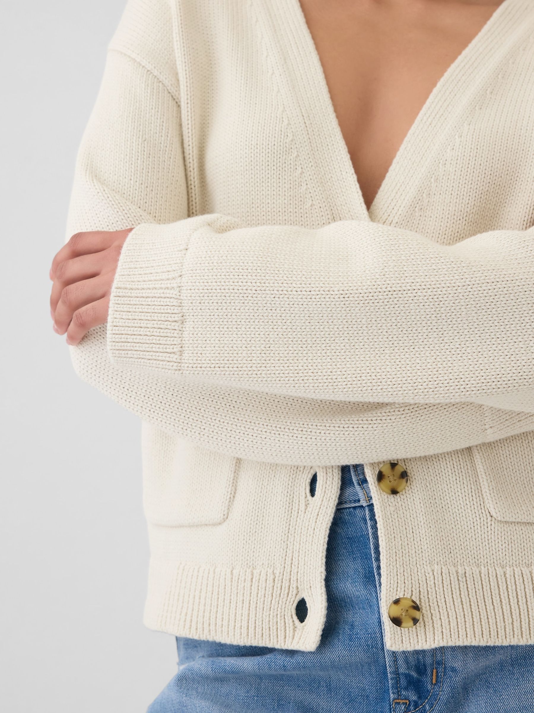 Beige V-Neck Pocket Cardigan - Image 4 of 5