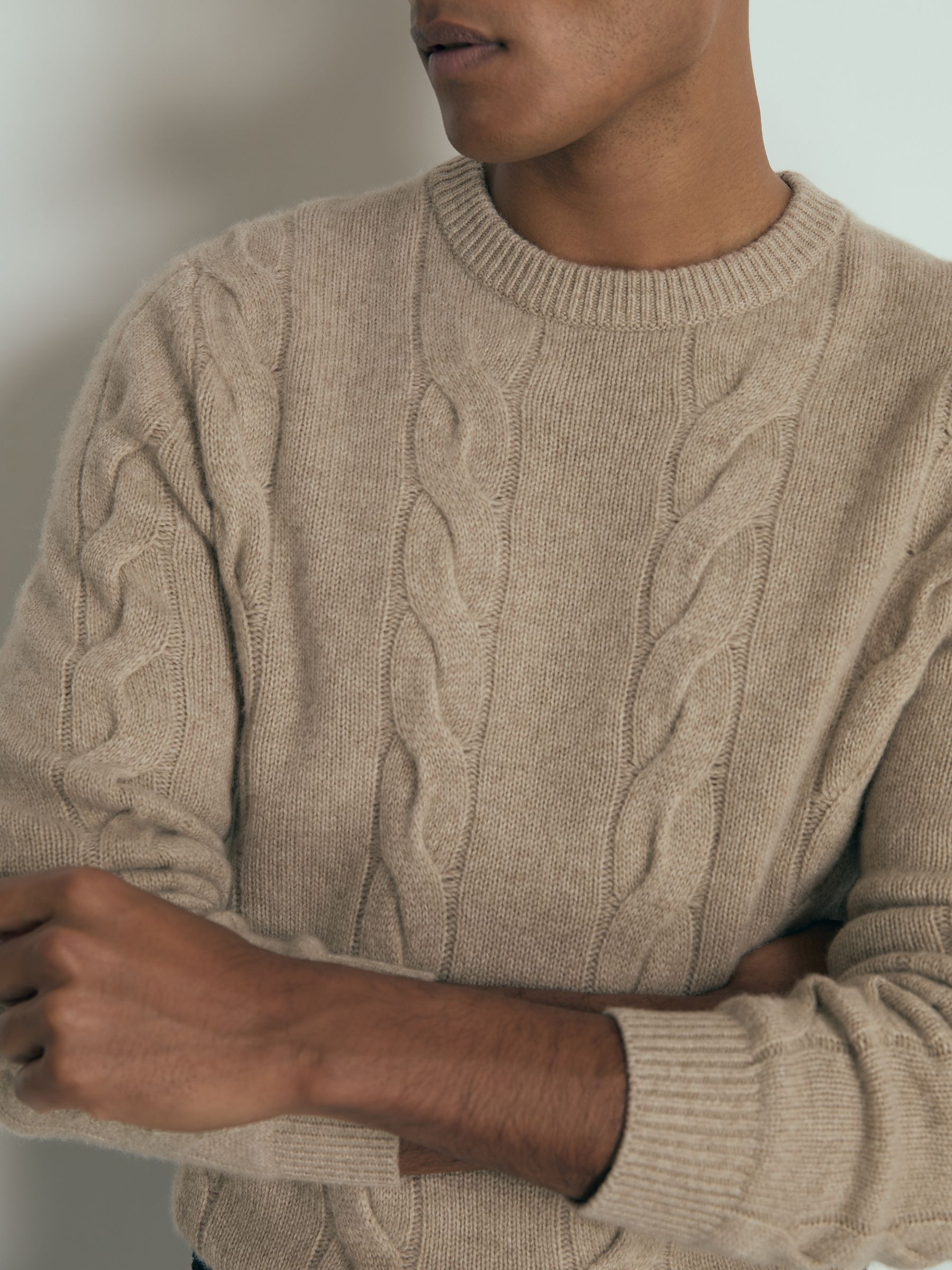 Atelier Cabled-Cashmere Jumper in Oatmeal Melange - Image 3 of 5