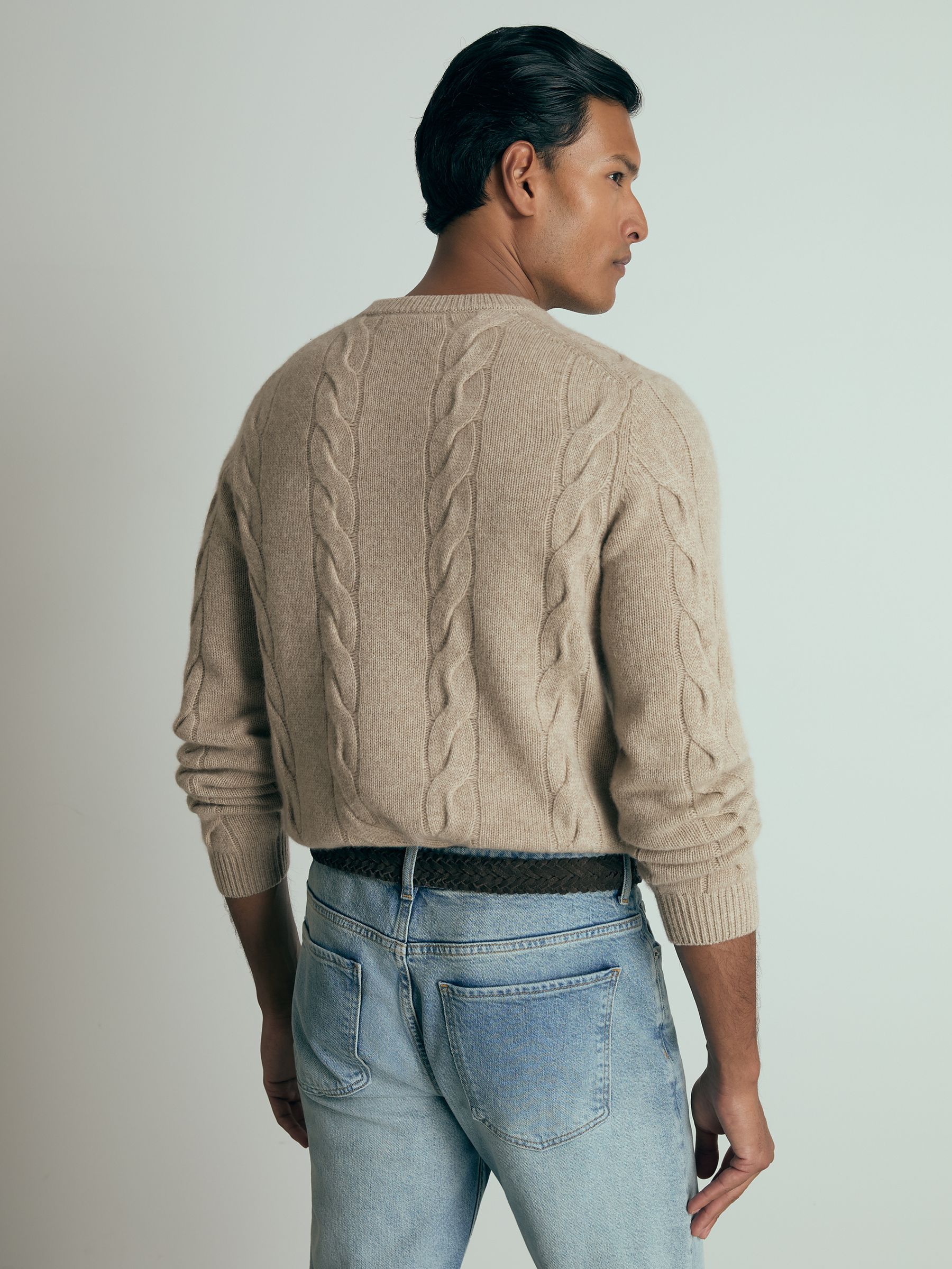Atelier Cabled-Cashmere Jumper in Oatmeal Melange - Image 4 of 5