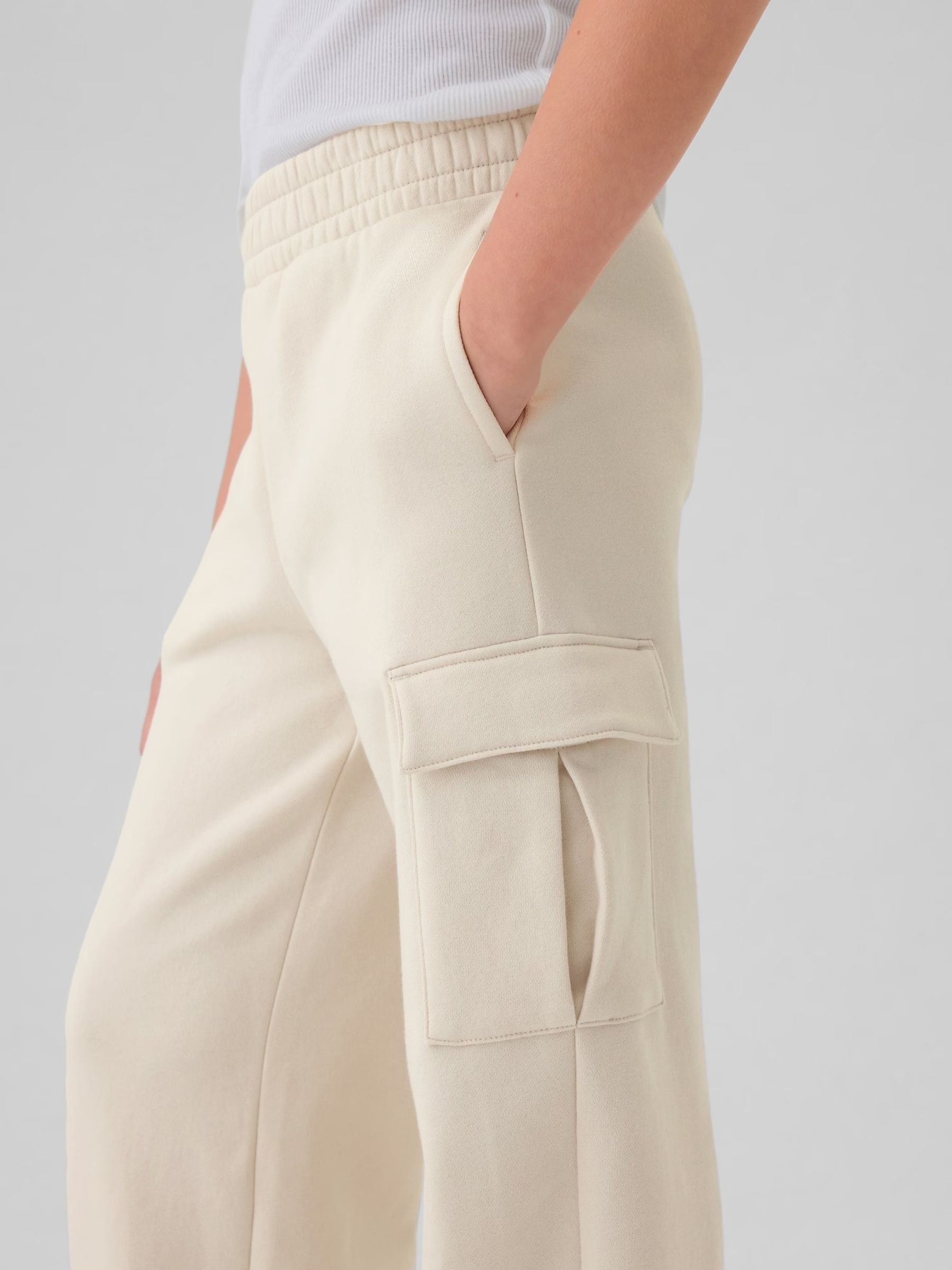 Cream Vintage Soft Wide Leg Cargo Joggers (4-13yrs) - Image 3 of 5