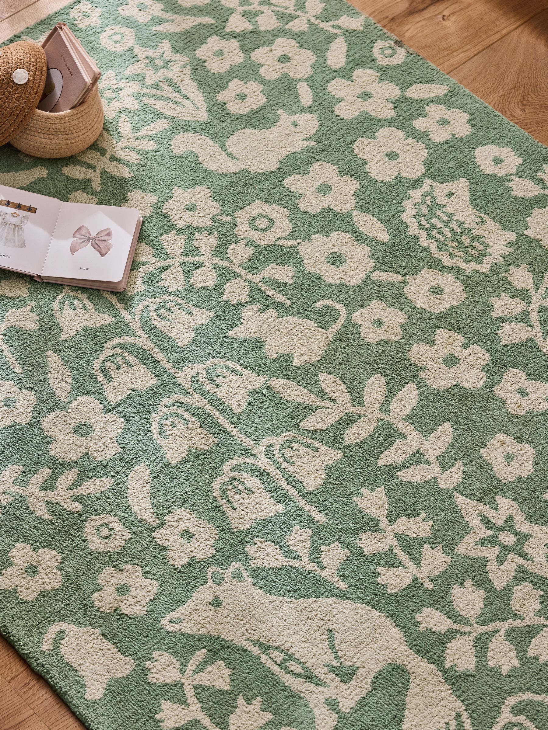 Green Woodland Rug - Image 3 of 5