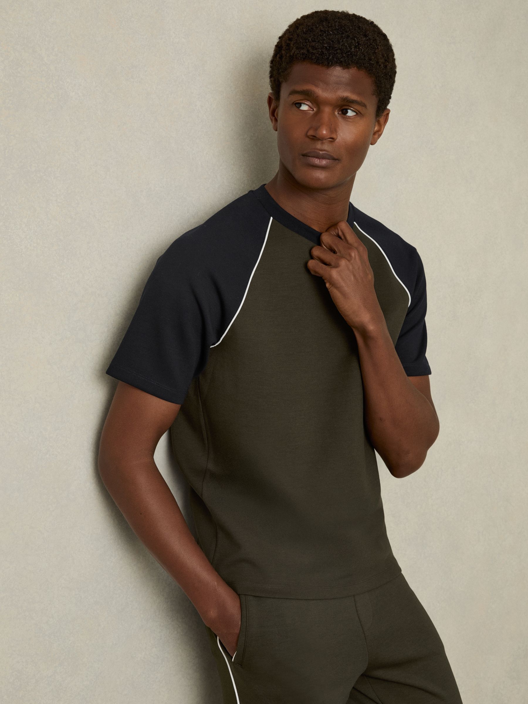Interlock-Jersey Colour-Block T-Shirt in Forest Green/Navy Blue - Image 1 of 6