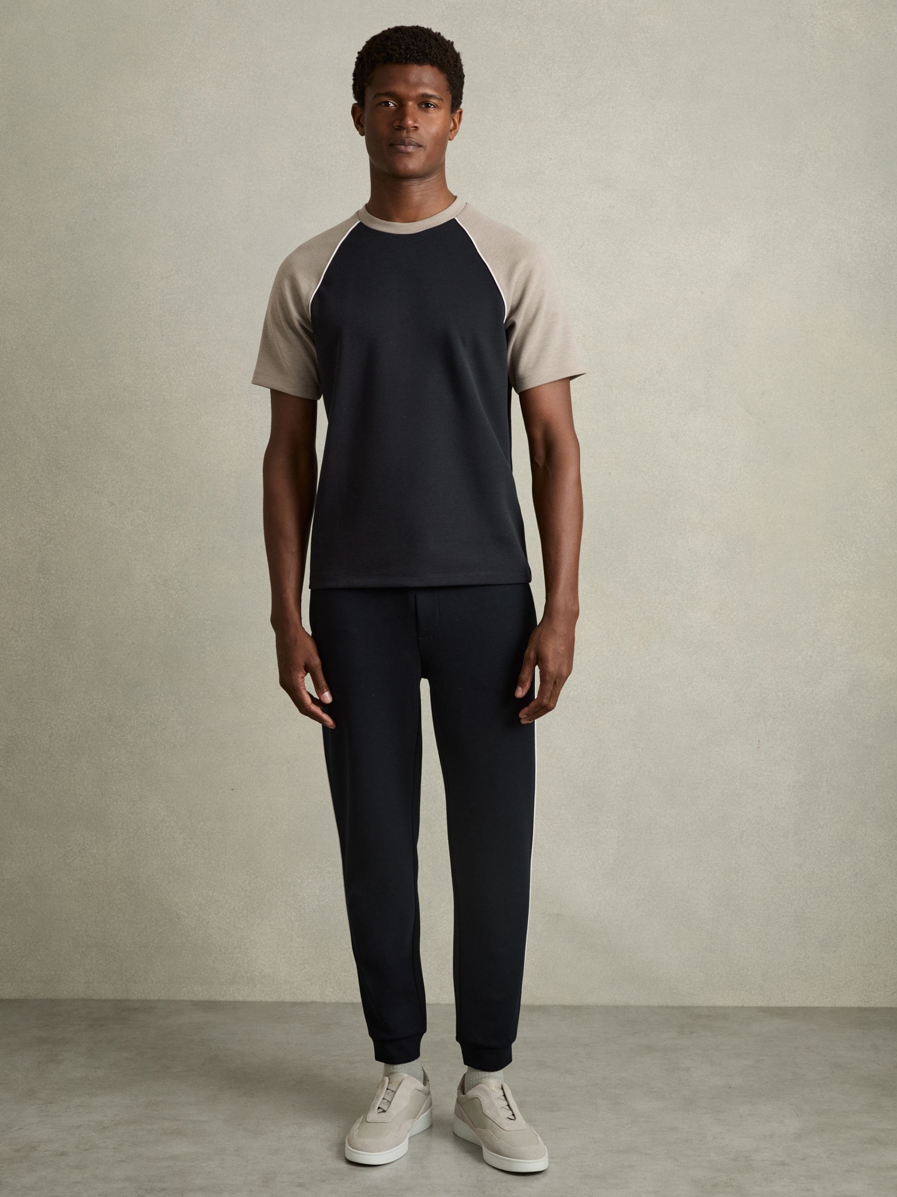 Interlock-Jersey Colour-Block T-Shirt in Navy/Taupe - Image 3 of 6
