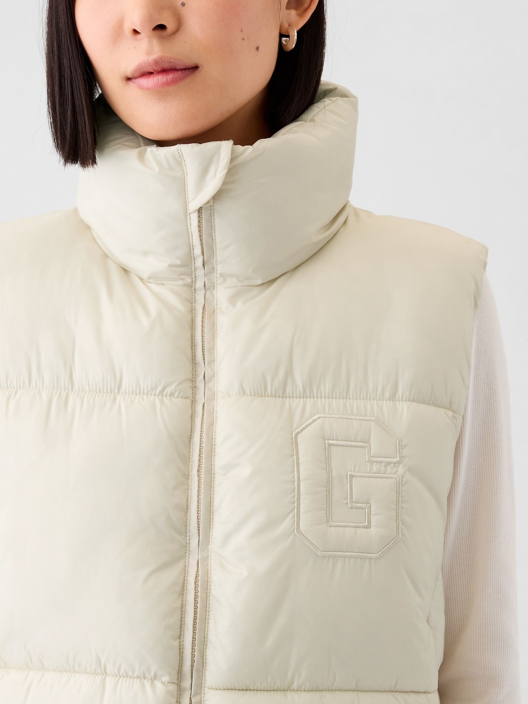 Cream Logo Cropped Puffer Gilet Jacket - Image 4 of 5