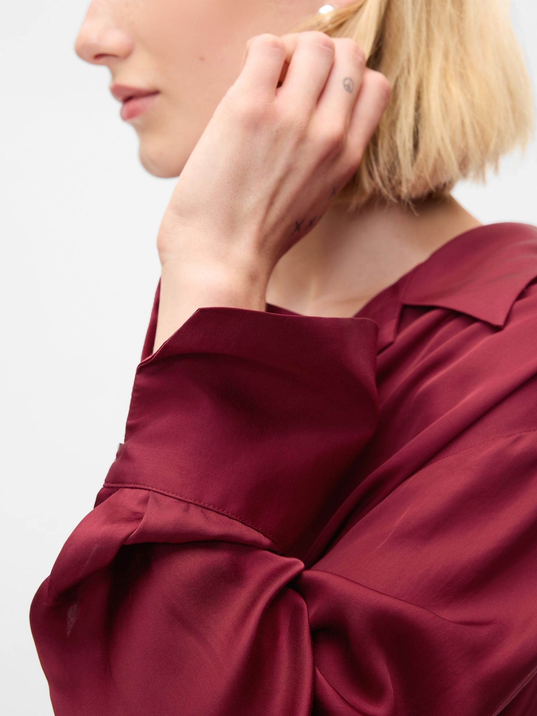 Red Satin Perfect Shirt - Image 4 of 5