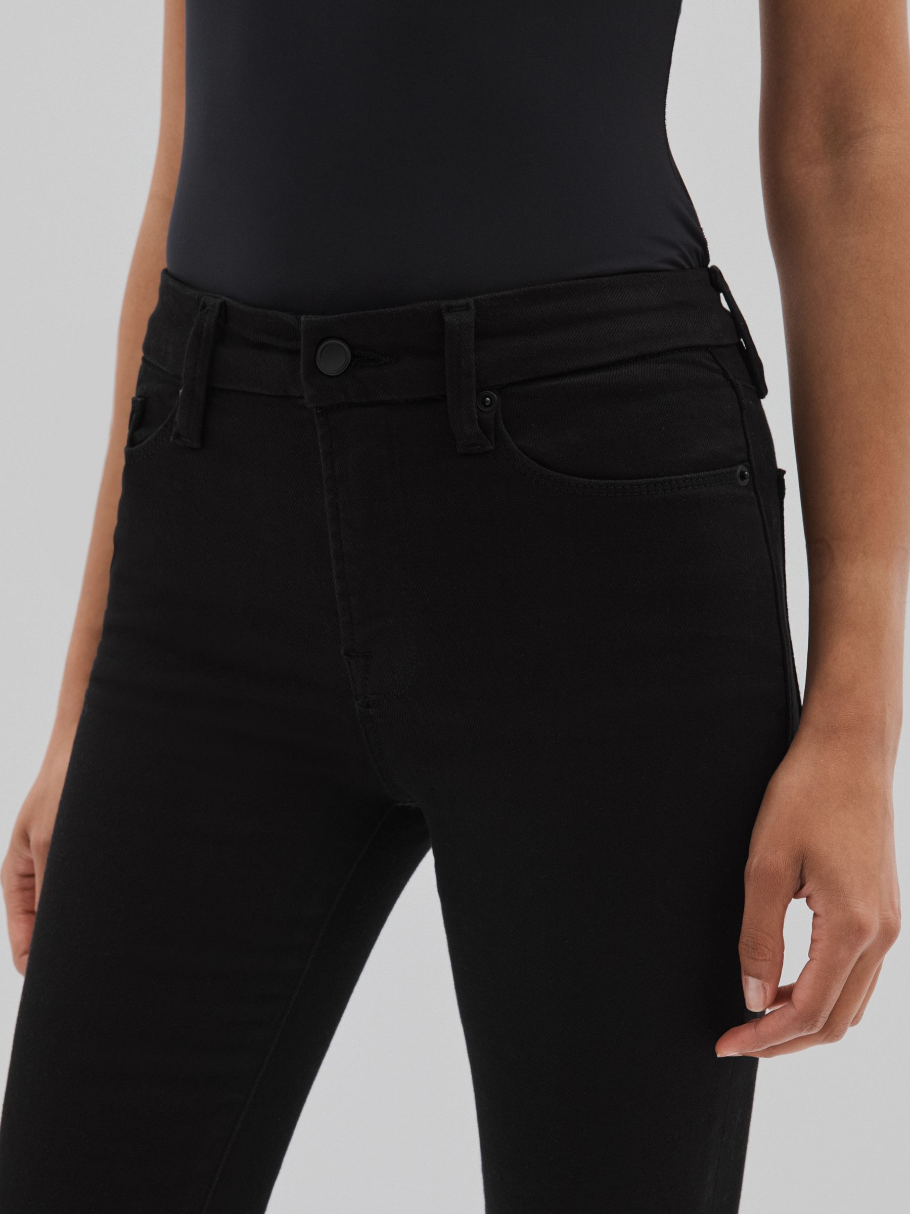 Good American Flared Jeans in Black - Image 4 of 6