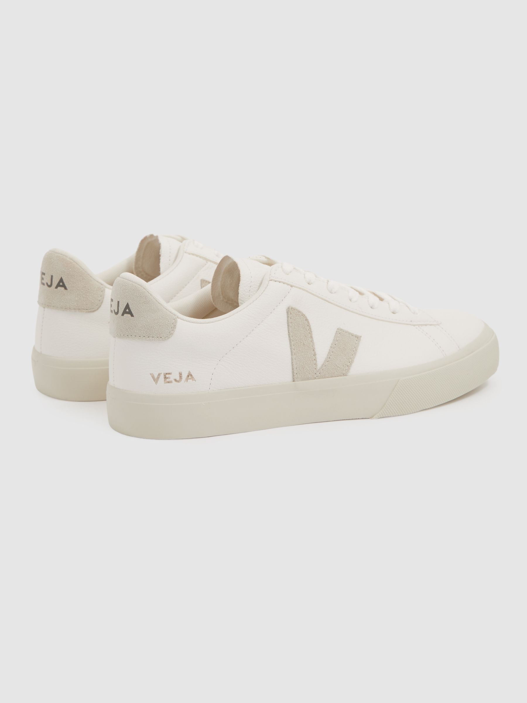 Veja Leather Suede Logo Trainers in White/Natural - Image 4 of 4
