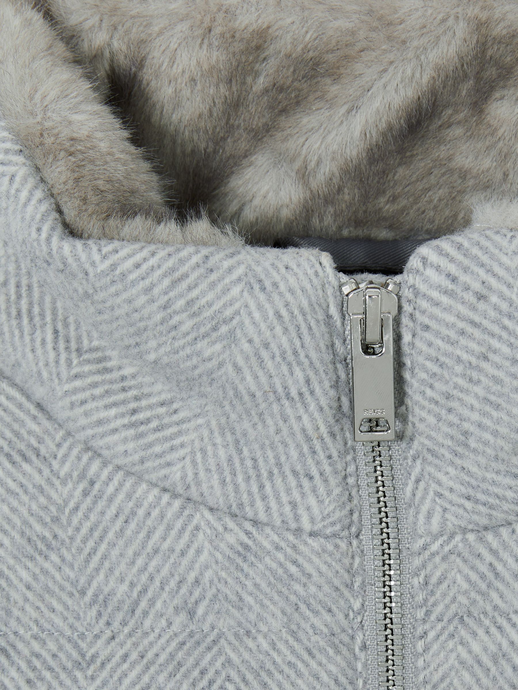 Herringbone Faux-Fur Collar Puffer Jacket in Soft Grey Melange - Image 4 of 4