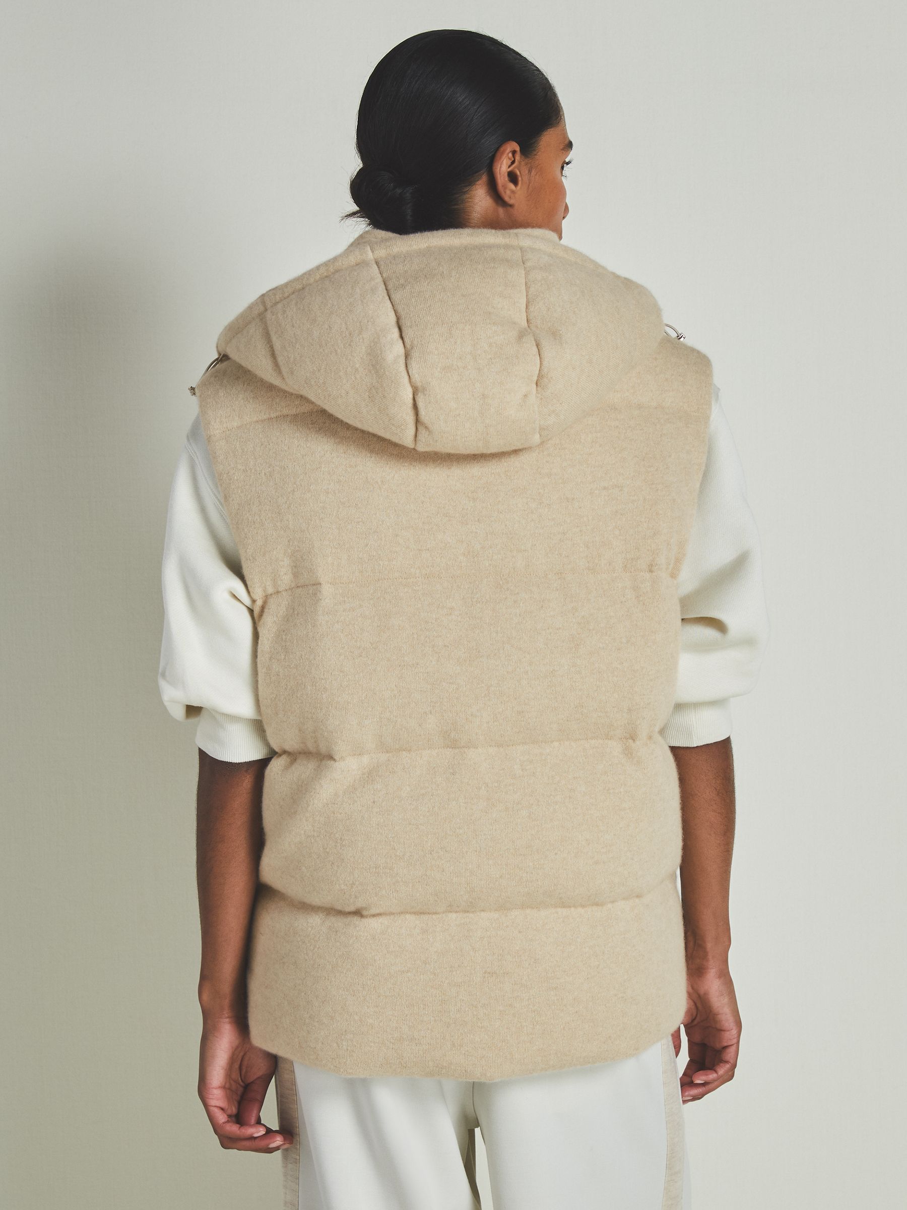 Reiss Reiss | Les 100 Ciels Brushed-Cashmere Down Gilet in