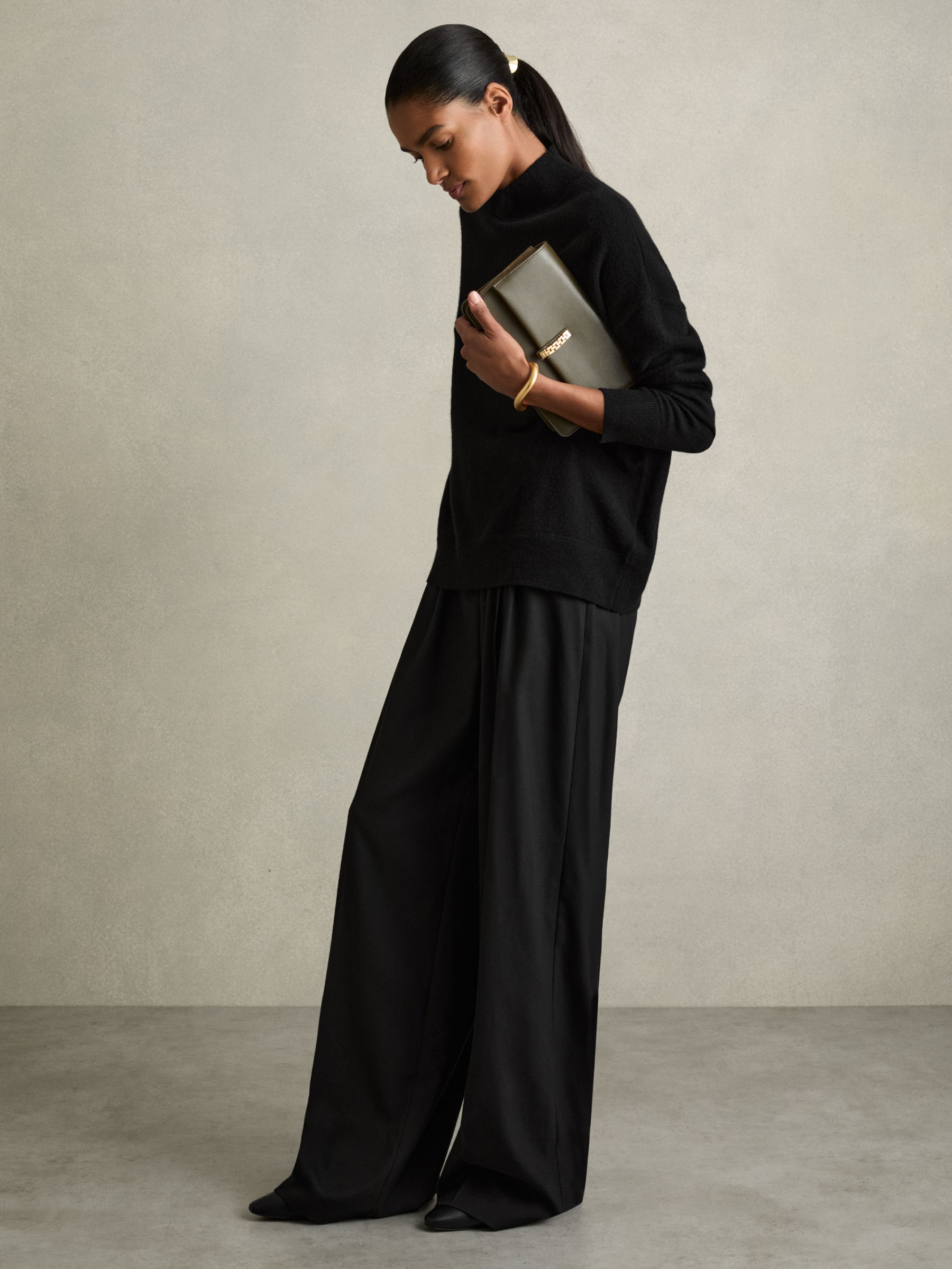 100% Cashmere Roll-Neck Jumper in Black - Image 5 of 7
