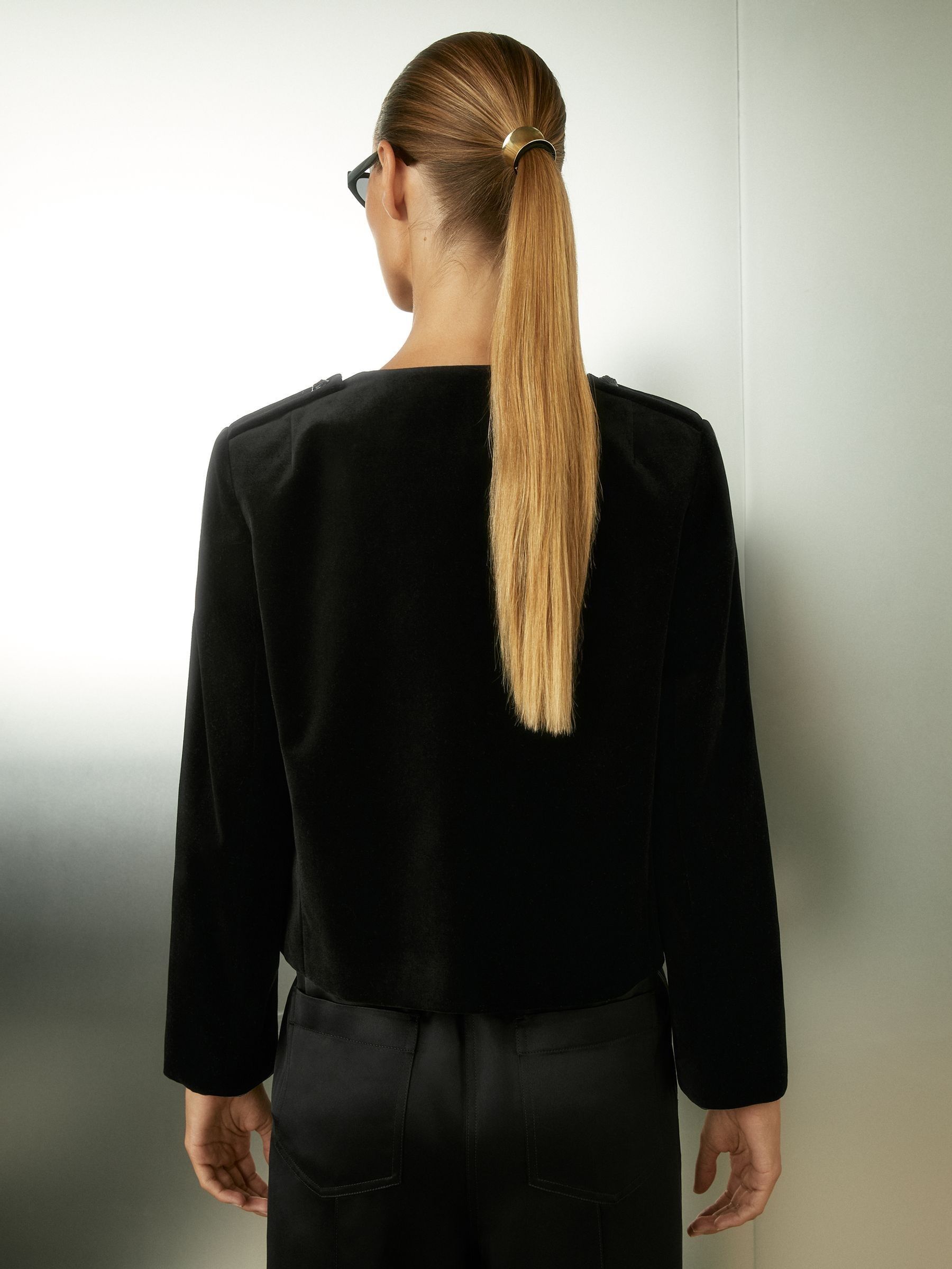 Reiss Petite Cropped Velvet Jacket in Black | REISS