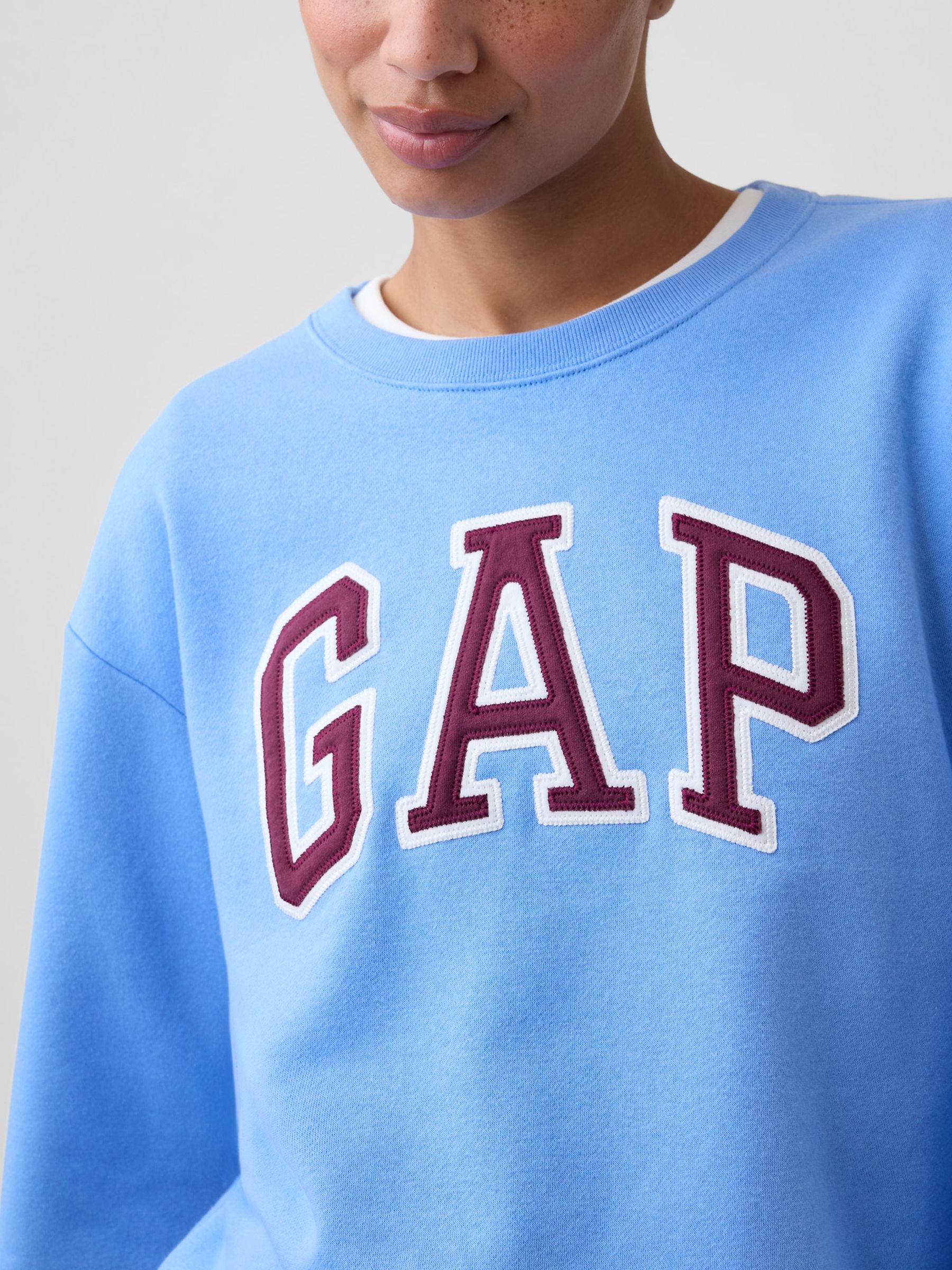 Blue/Burgundy Logo Sweatshirt - Image 4 of 5