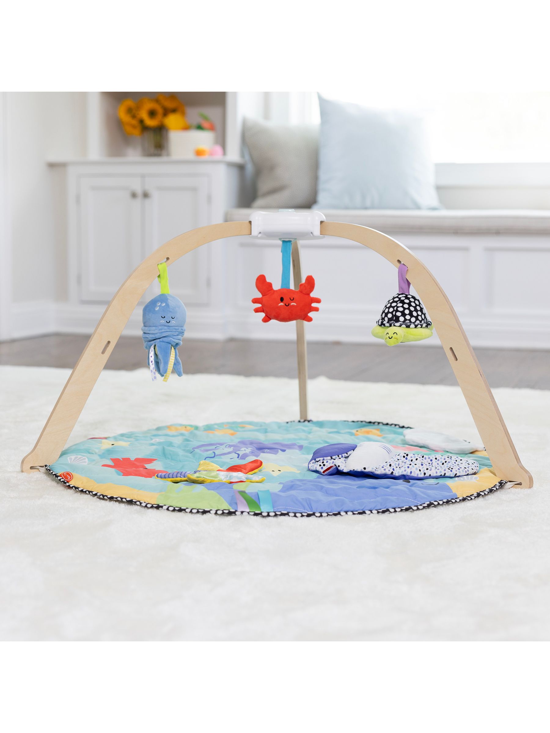 Melissa & Doug No Colour Ocean Easy-Fold Play Gym - Image 9 of 9
