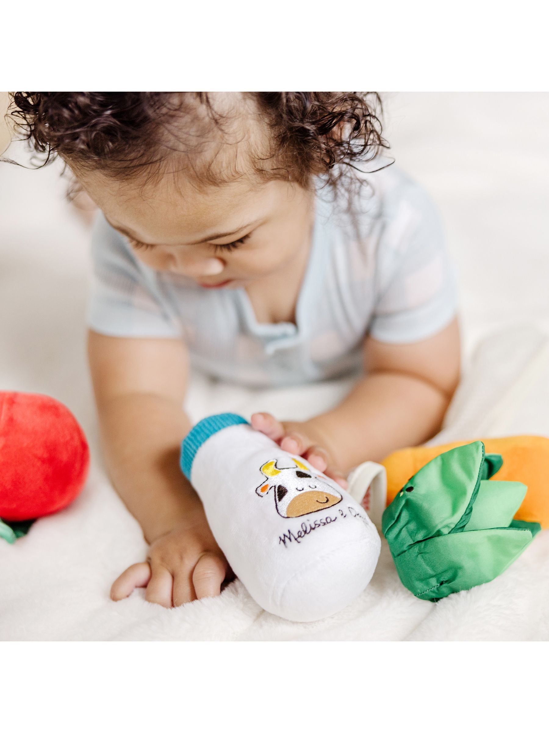 Melissa & Doug No Colour Market Basket Fill & Spill - Image 6 of 9