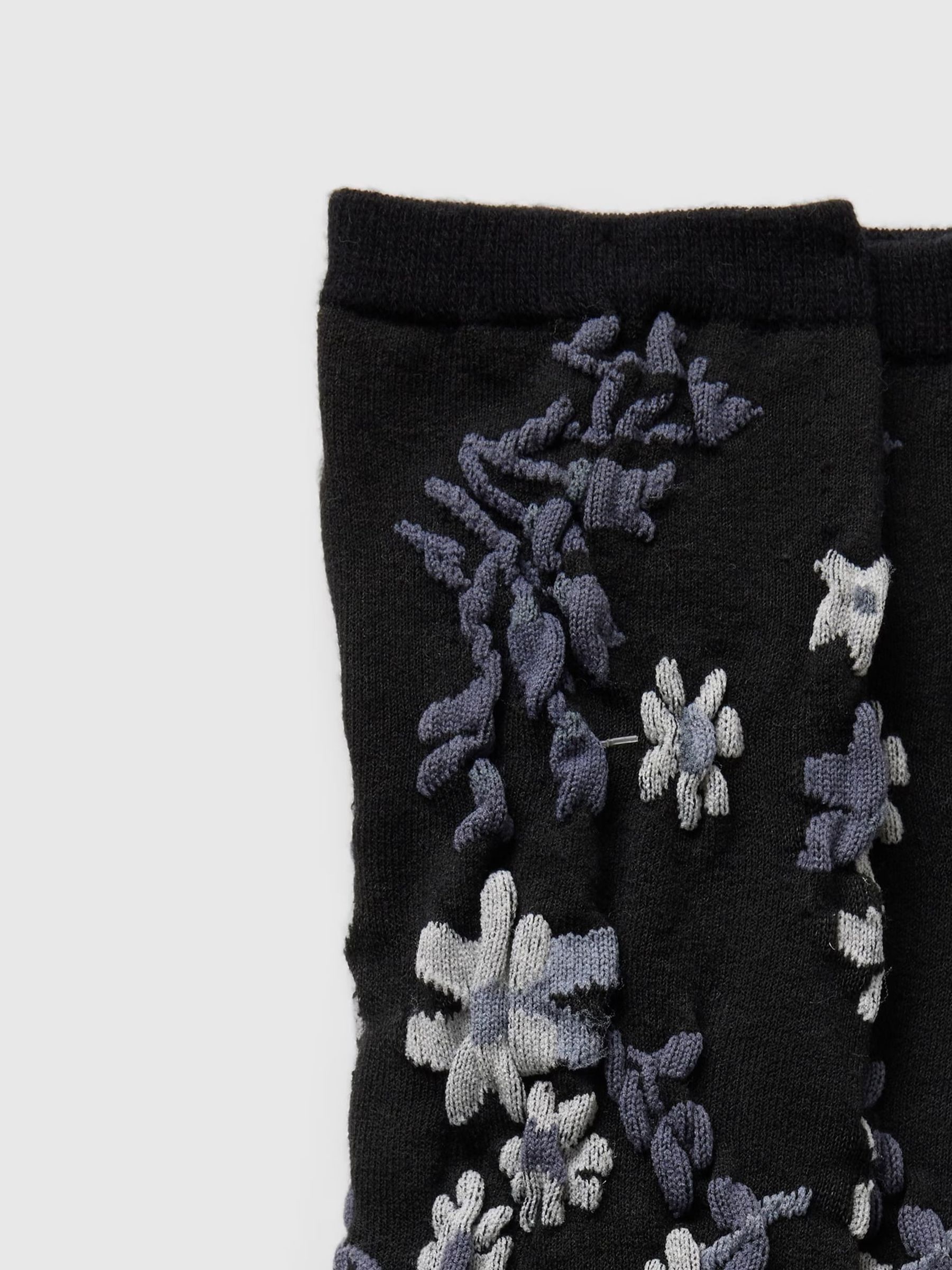 Black Adults Floral Crew Socks - Image 2 of 2