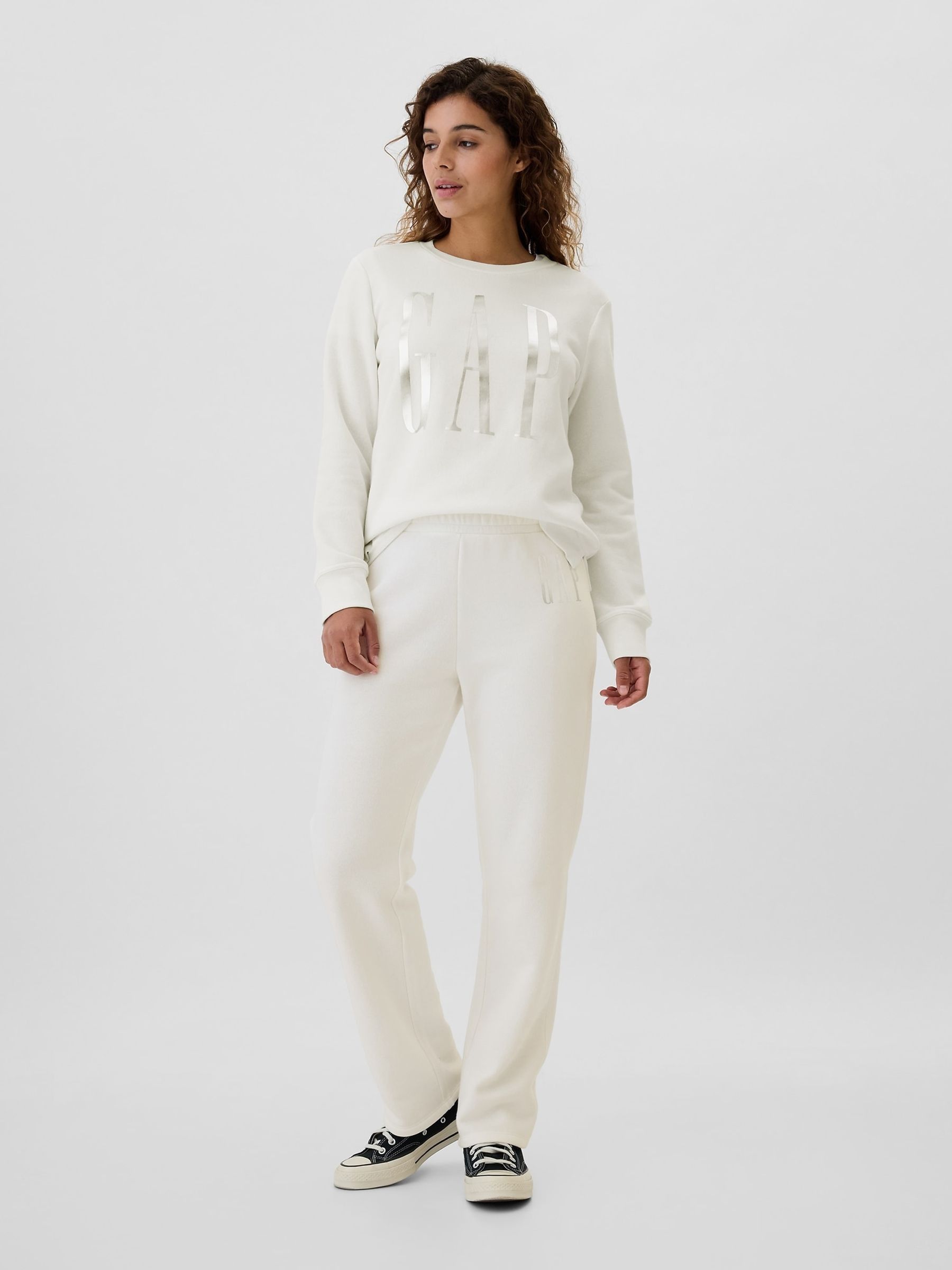 White Relaxed Logo Crew Neck Jumper - Image 3 of 4