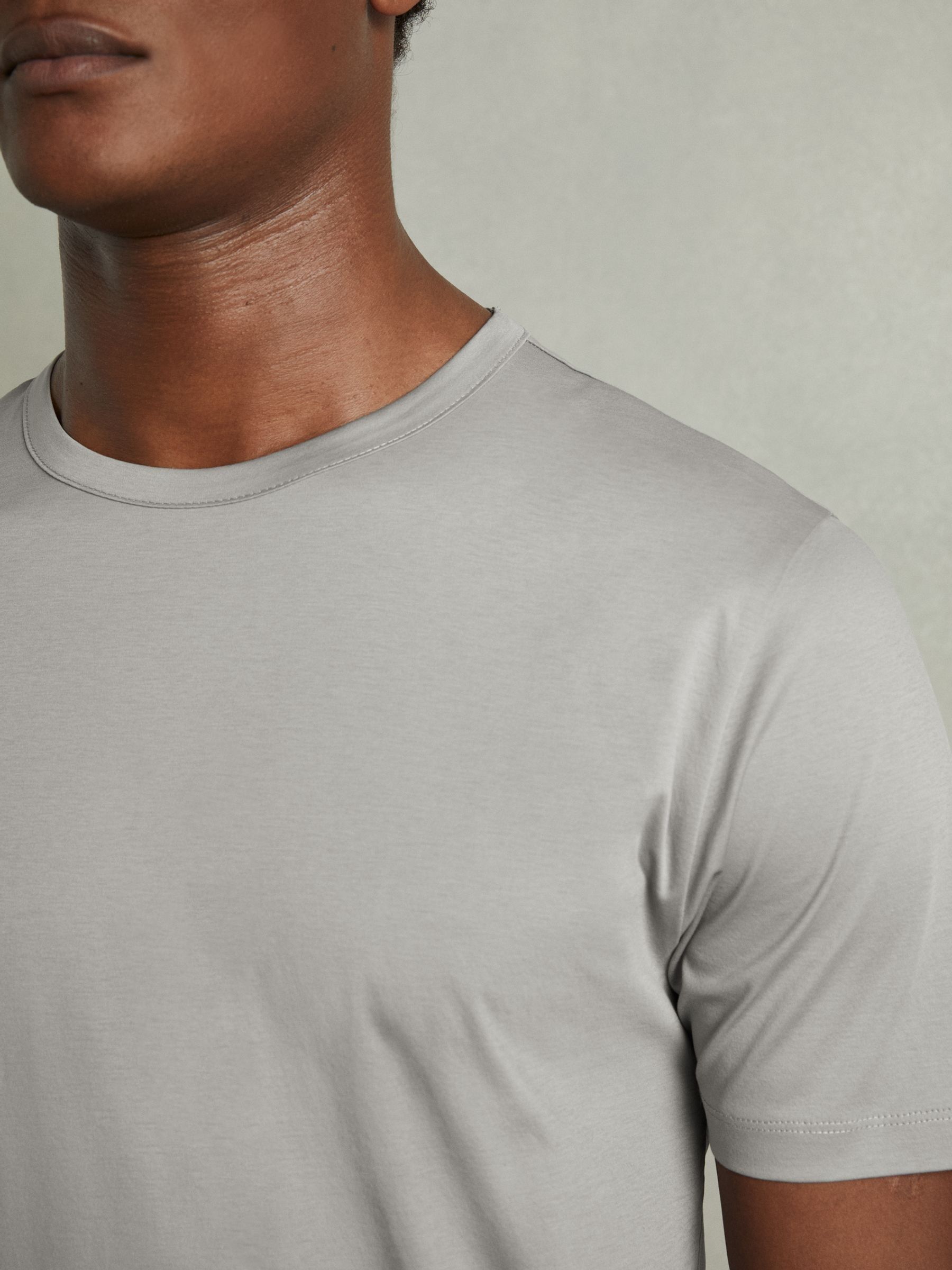 Cotton Crew Neck T-Shirt in Grey - Image 4 of 6