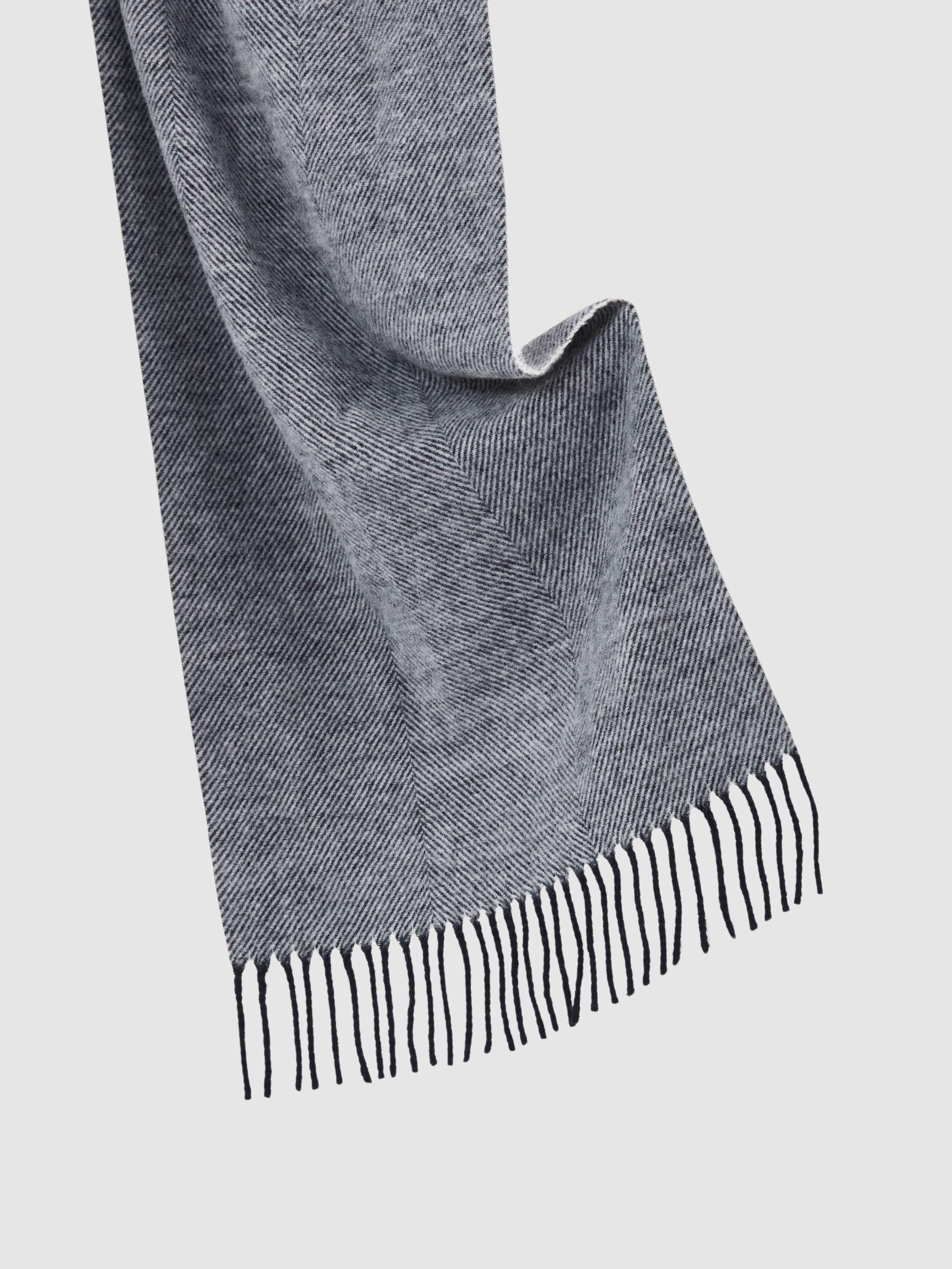 Wool-Blend Herringbone Scarf in Navy/White - Image 5 of 5