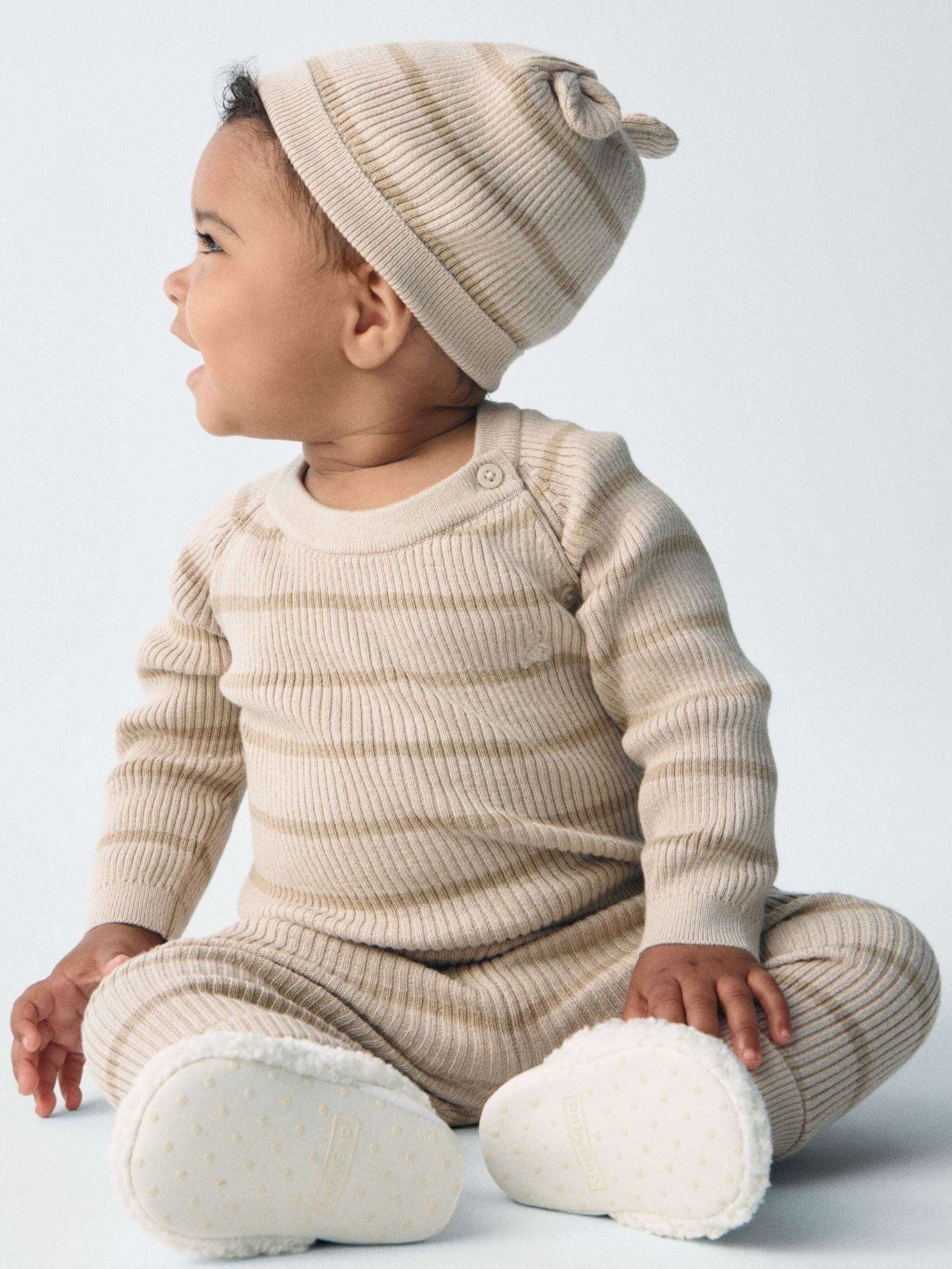 Cream Brannan Bear Wrap Jumper & Bottoms Outfit Set (Newborn-24mths) - Image 8 of 9