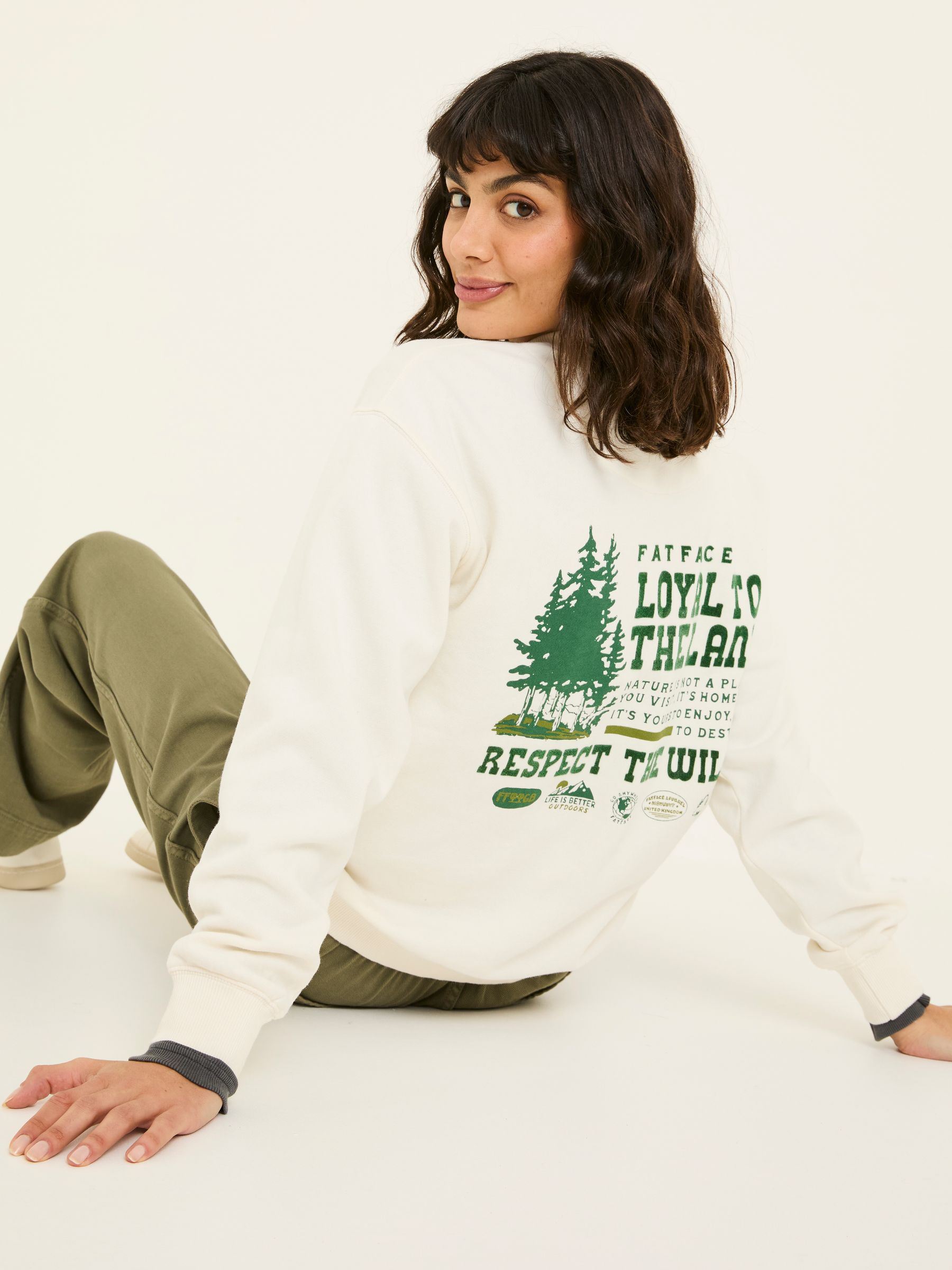 Georgia Ivory Wilding Graphic Sweater - Image 3 of 6