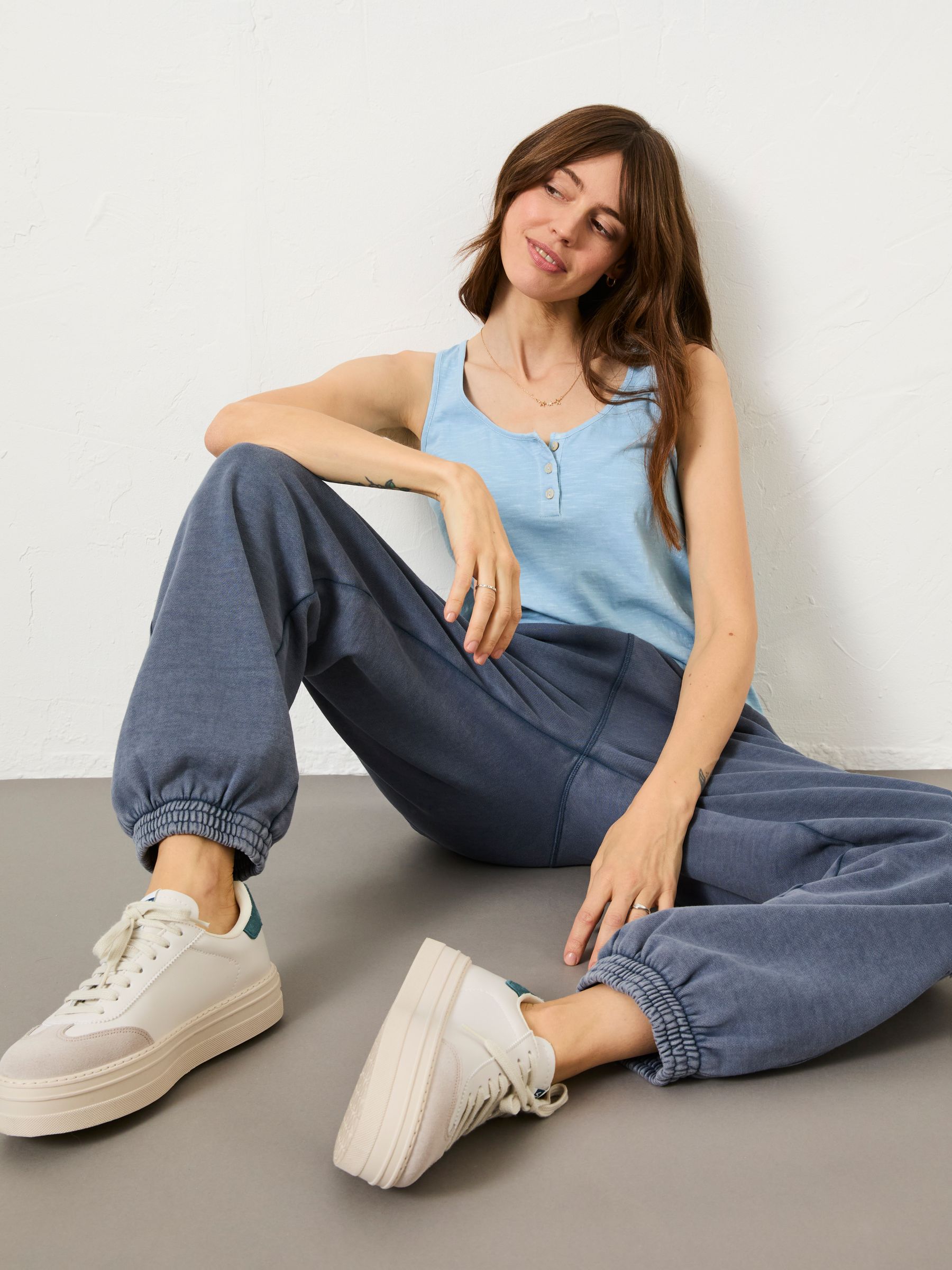 Blue Gigi Scoop Vest - Image 4 of 10
