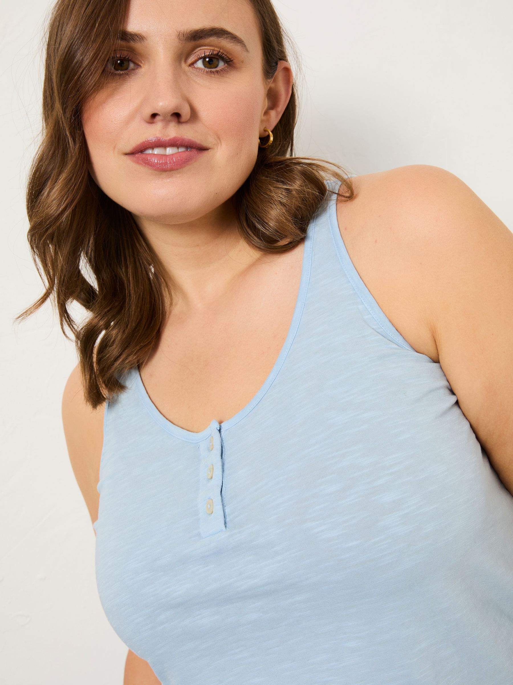 Blue Gigi Scoop Vest - Image 9 of 10