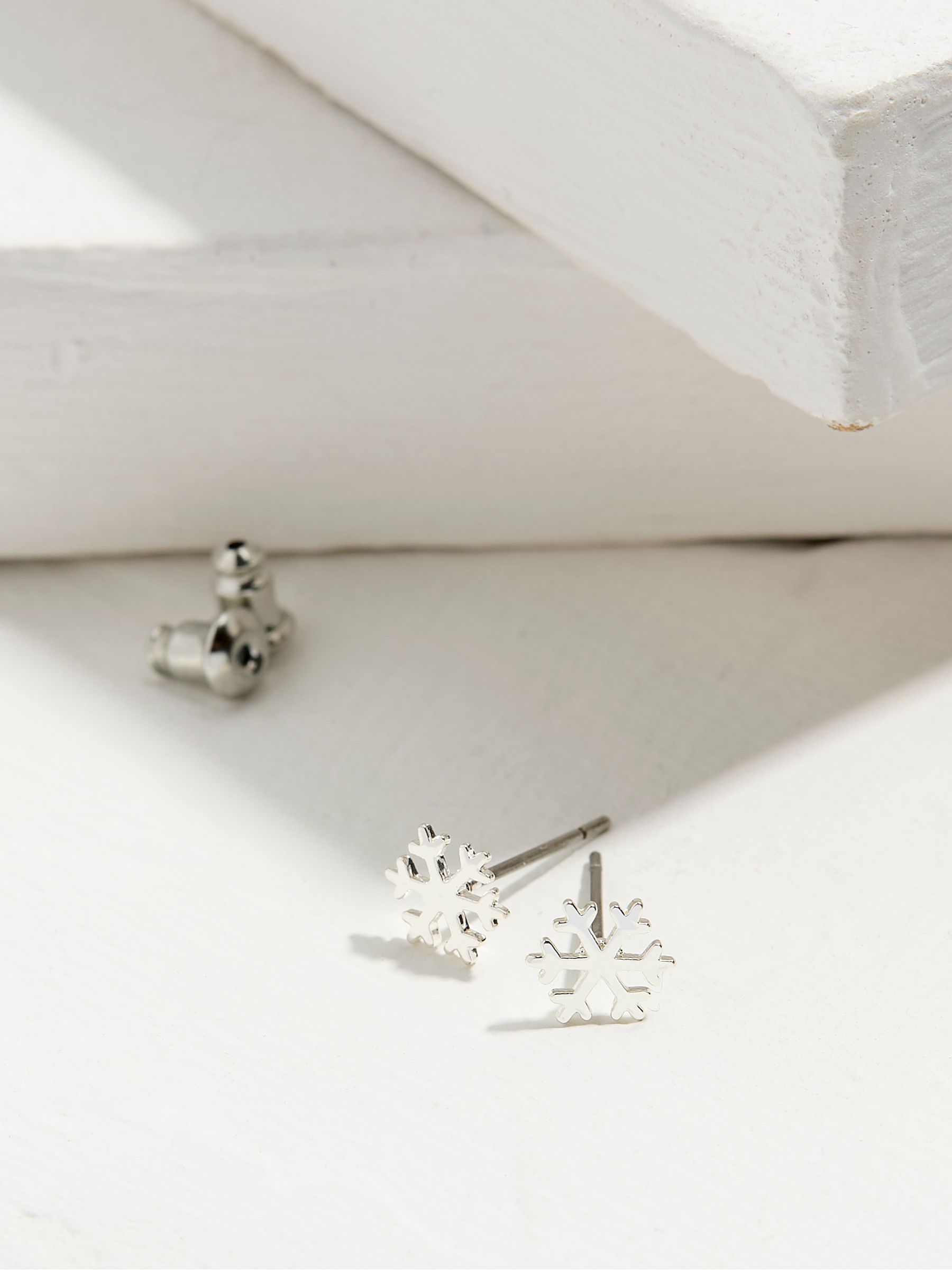 Silver Tone Snowflake Studs - Image 2 of 2