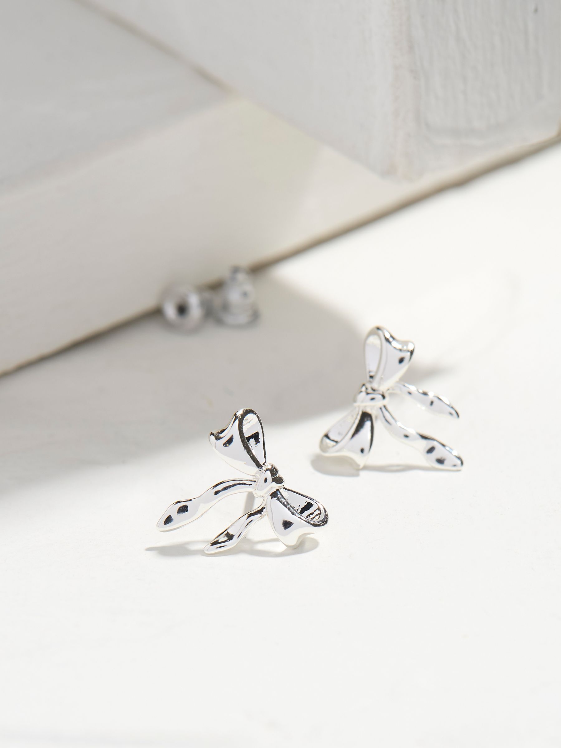 Silver Tone Bow Earrings - Image 2 of 2